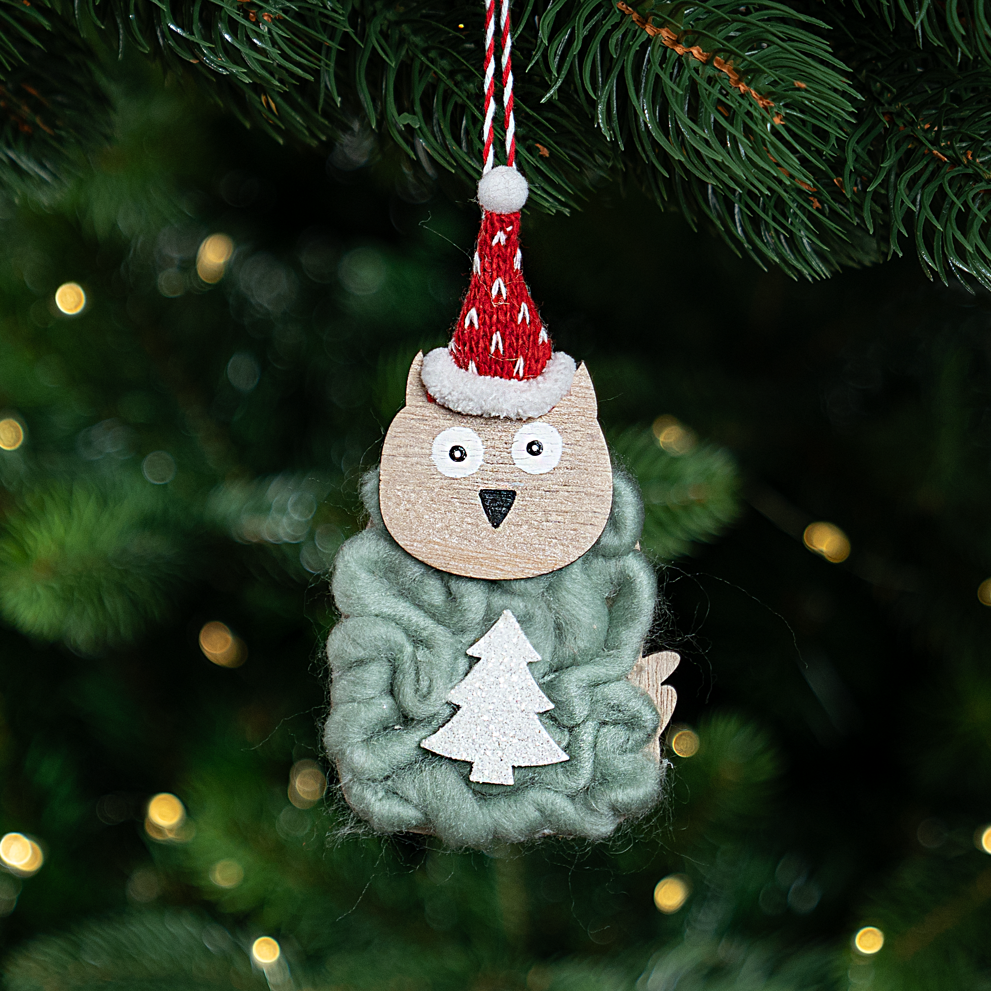 Изображение товара Декорация сова 13 см зелёная для новогодней елки и интерьера