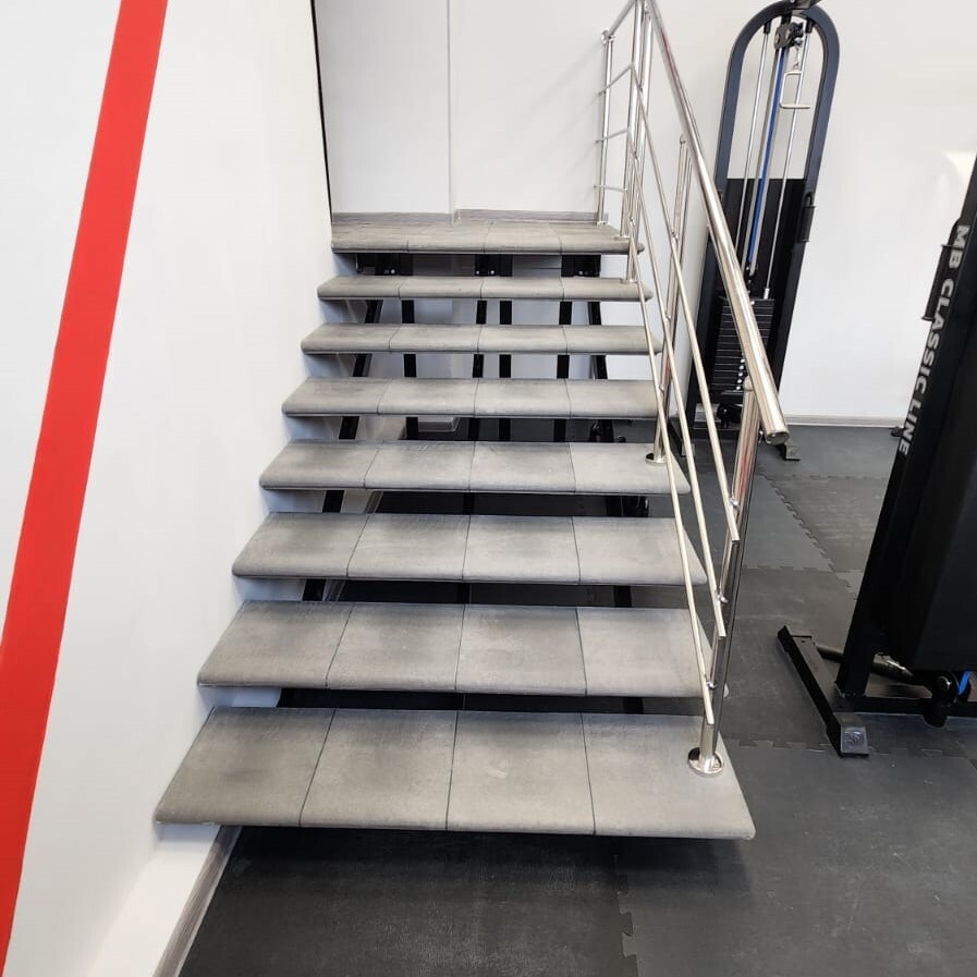 Изображение товара Ступень фронтальная для лестниц WEECO Флоренция 36x33 см светло-серая 6 шт