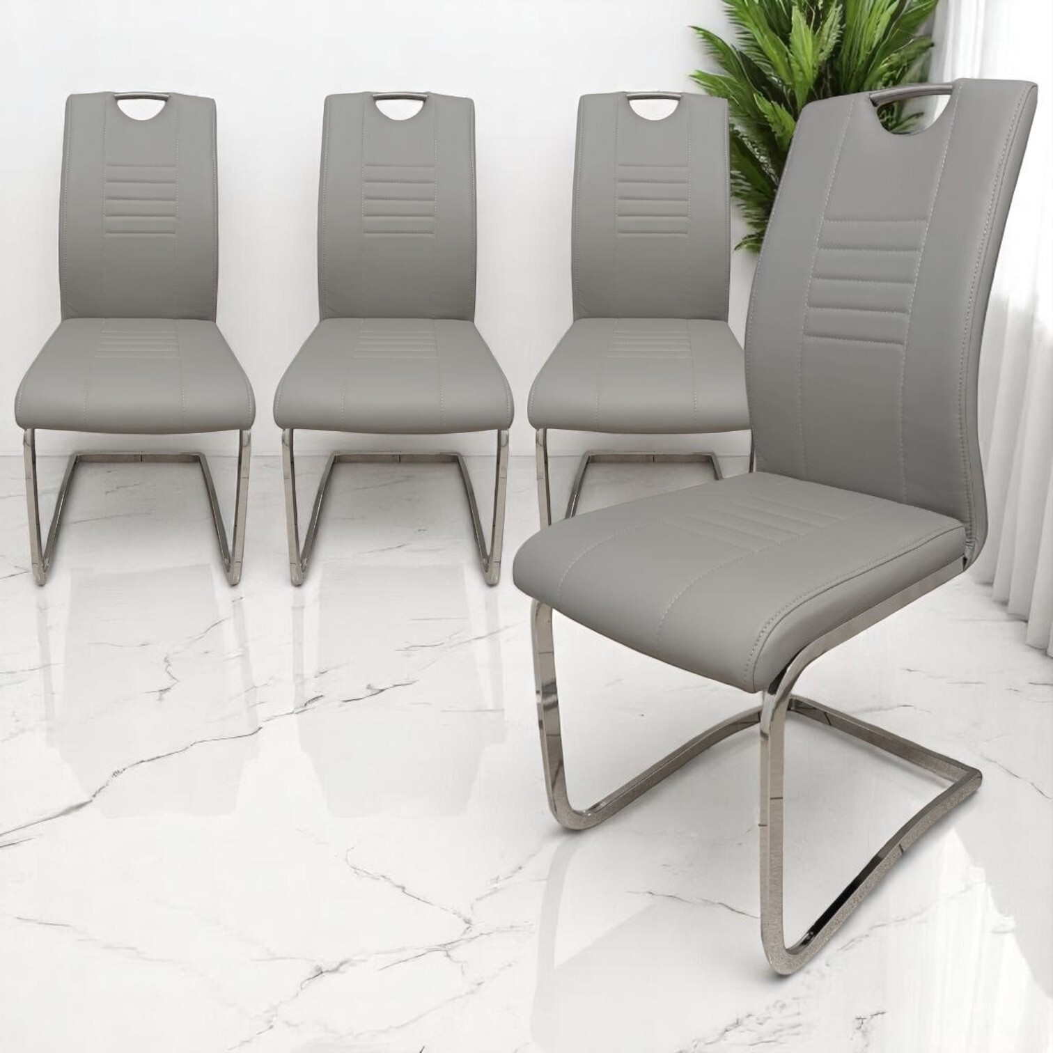 Изображение товара Комплект из 4 стульев DC506 с высокой спинкой и экокожей светло-серого цвета