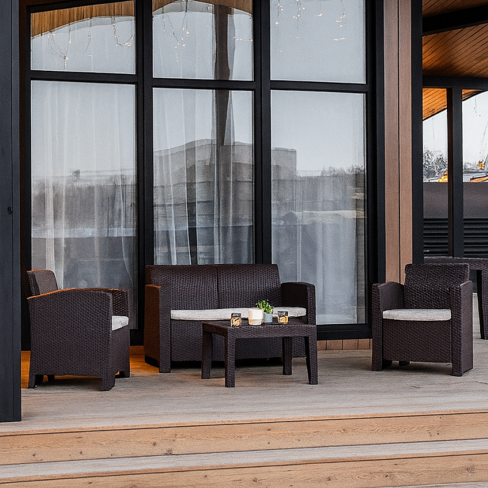 Изображение товара Набор садовой мебели Royal family Lana S из пластика 4 предмета