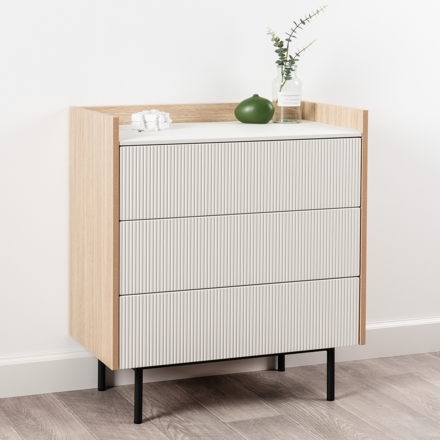 Изображение товара Комод Egregor Наоми 3 ящика 70х36.5х76.8 см ЛДСП цвет плэйн/белая шагрень