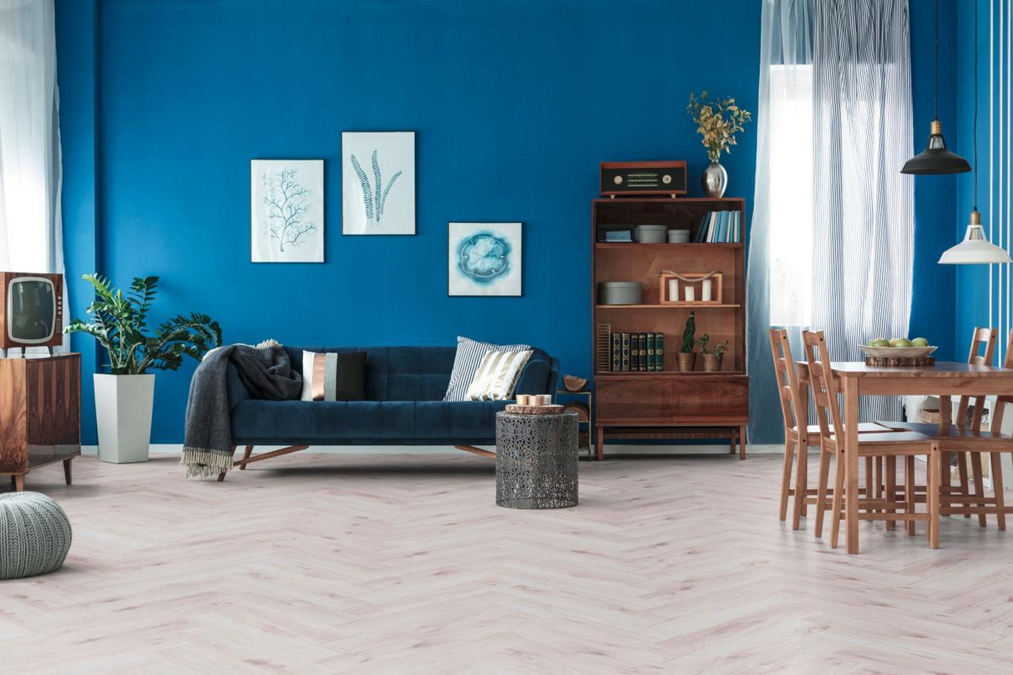 Изображение товара Ламинат Kronotex Дуб Бордо 32 класс 8 мм - Высококачественное покрытие