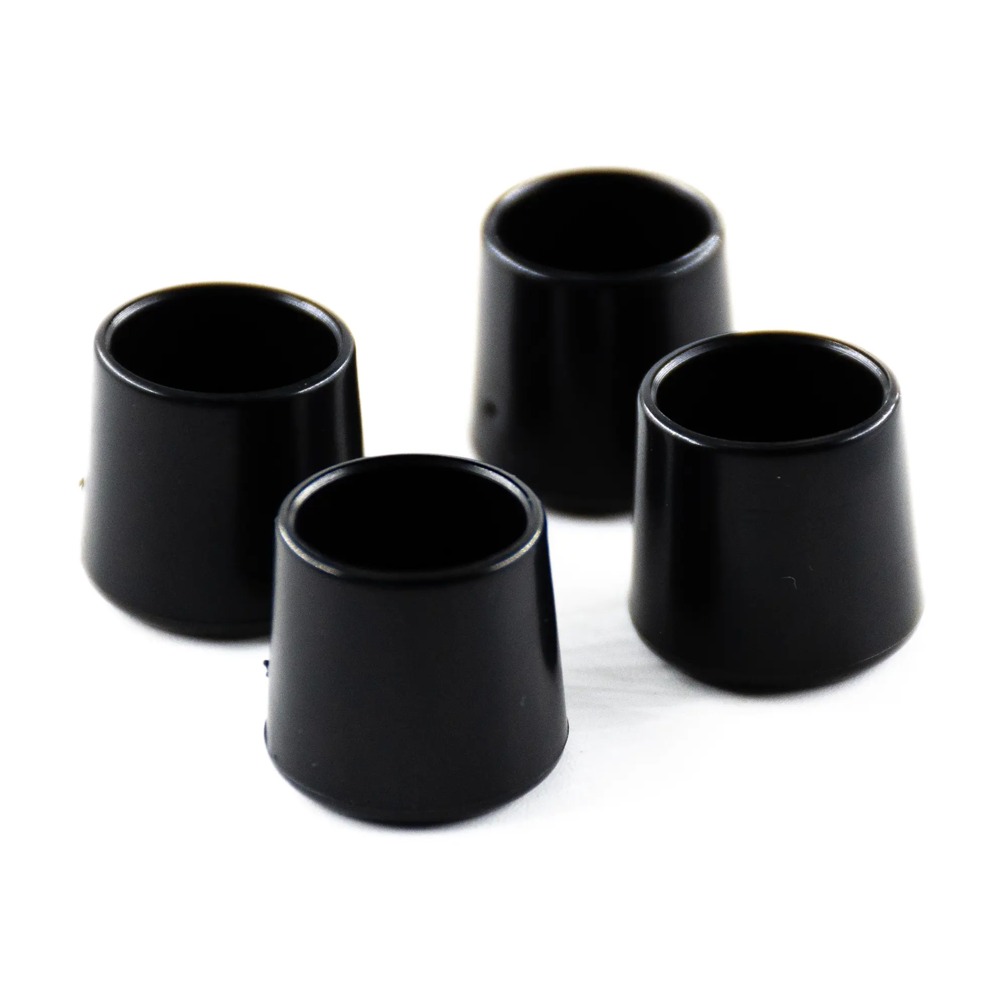 Заглушка на мебельную ножку KONSENSA 16 мм круглые пластик цвет черный 4 шт.