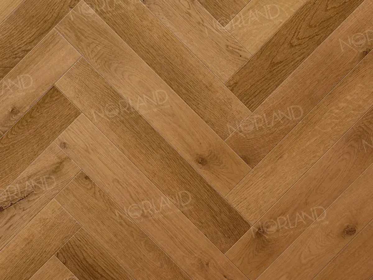 Изображение товара Ламинат Norland Herringbone Elegant Strong 12 мм дуб Мальта ефект елочка 34 класс