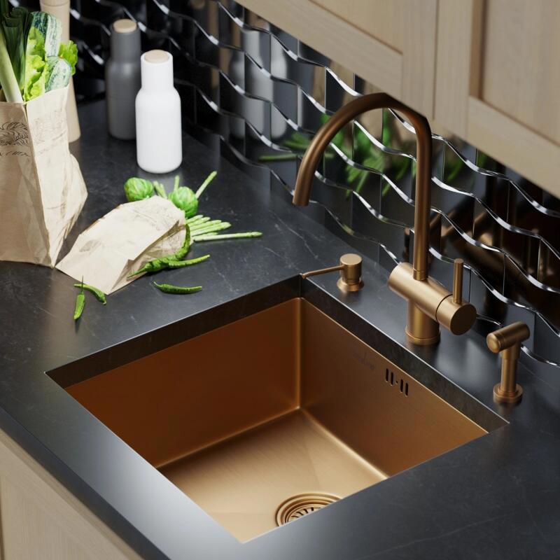 Изображение товара Кухонная мойка из нержавеющей стали TROPFBERG 45х42 бронза с сифоном