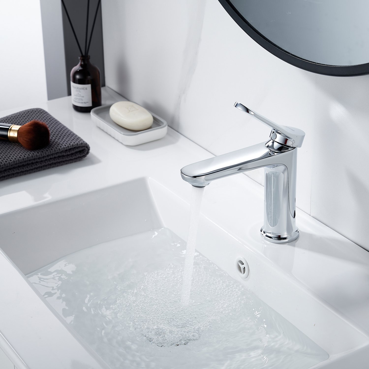 Изображение товара Однорычажный смеситель для раковины Shevanik S4301 хром с керамическим картриджем Изображение товара Однорычажный смеситель для раковины Shevanik S4301 хром с керамическим картриджем