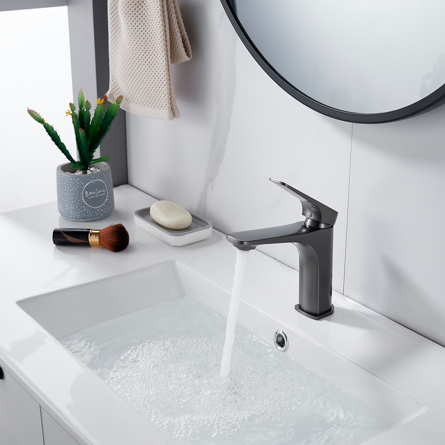 Изображение товара Смеситель для раковины Shevanik S4201T однорычажный латунь серый универсальный