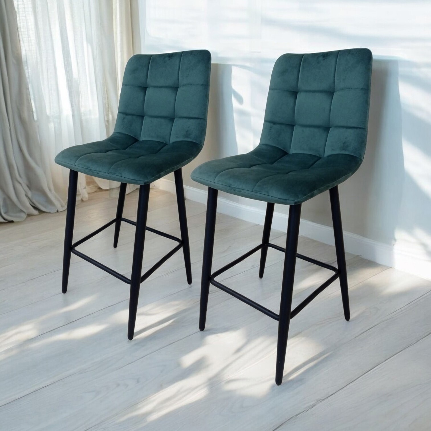 Изображение товара Комплект полубарных стульев Weimei Barny 44x99 см велюр темно-зеленый 2 шт