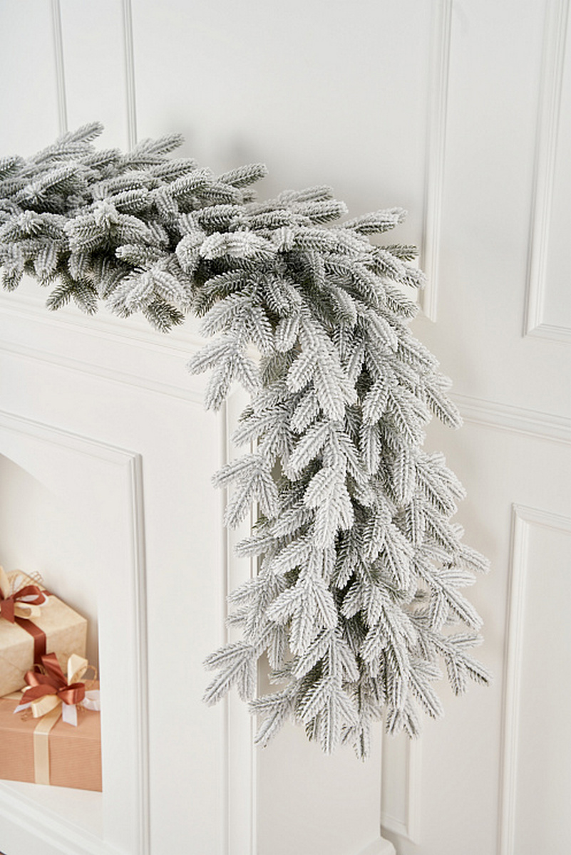 Изображение товара Хвойная гирлянда Max Christmas Версальская заснеженная ø 40 см зимний декор