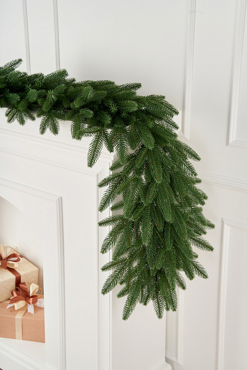 Изображение товара Хвойная гирлянда Max Christmas Романовская ø 40 см