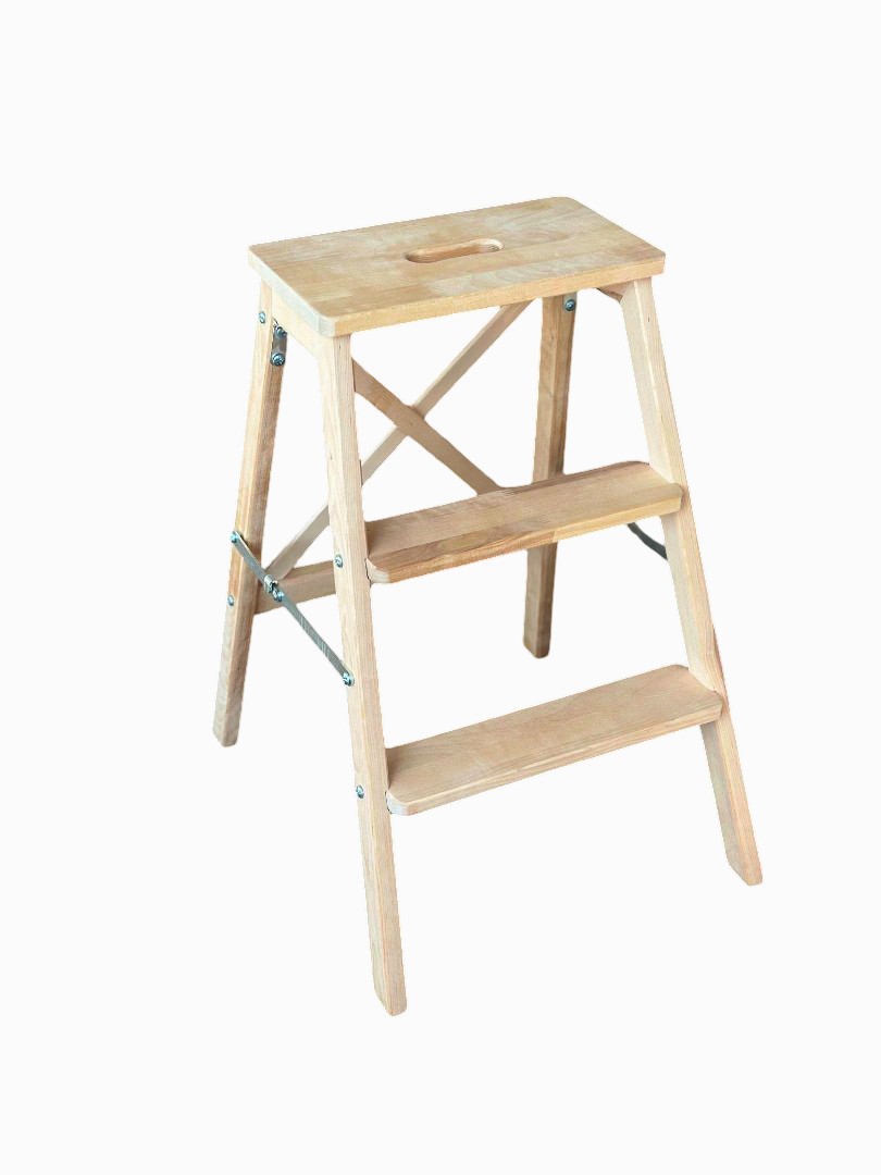 Изображение товара Стремянка-табурет 3 ступени из дерева нагрузка 100 кг Россия