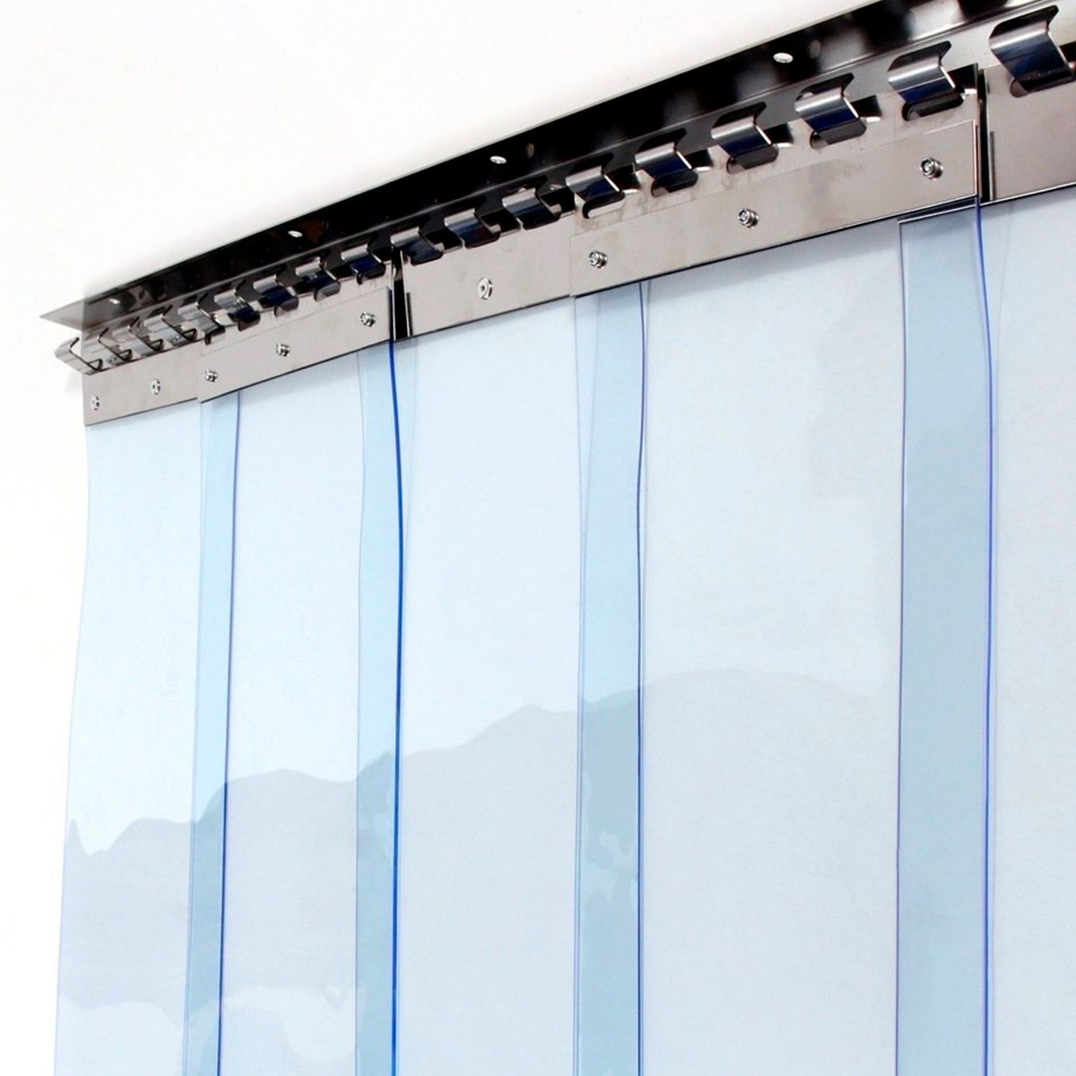 Изображение товара Завеса ПВХ морозостойкая 0.6x2.3м цвет прозрачный Изображение товара Завеса ПВХ морозостойкая 0.6x2.3м цвет прозрачный