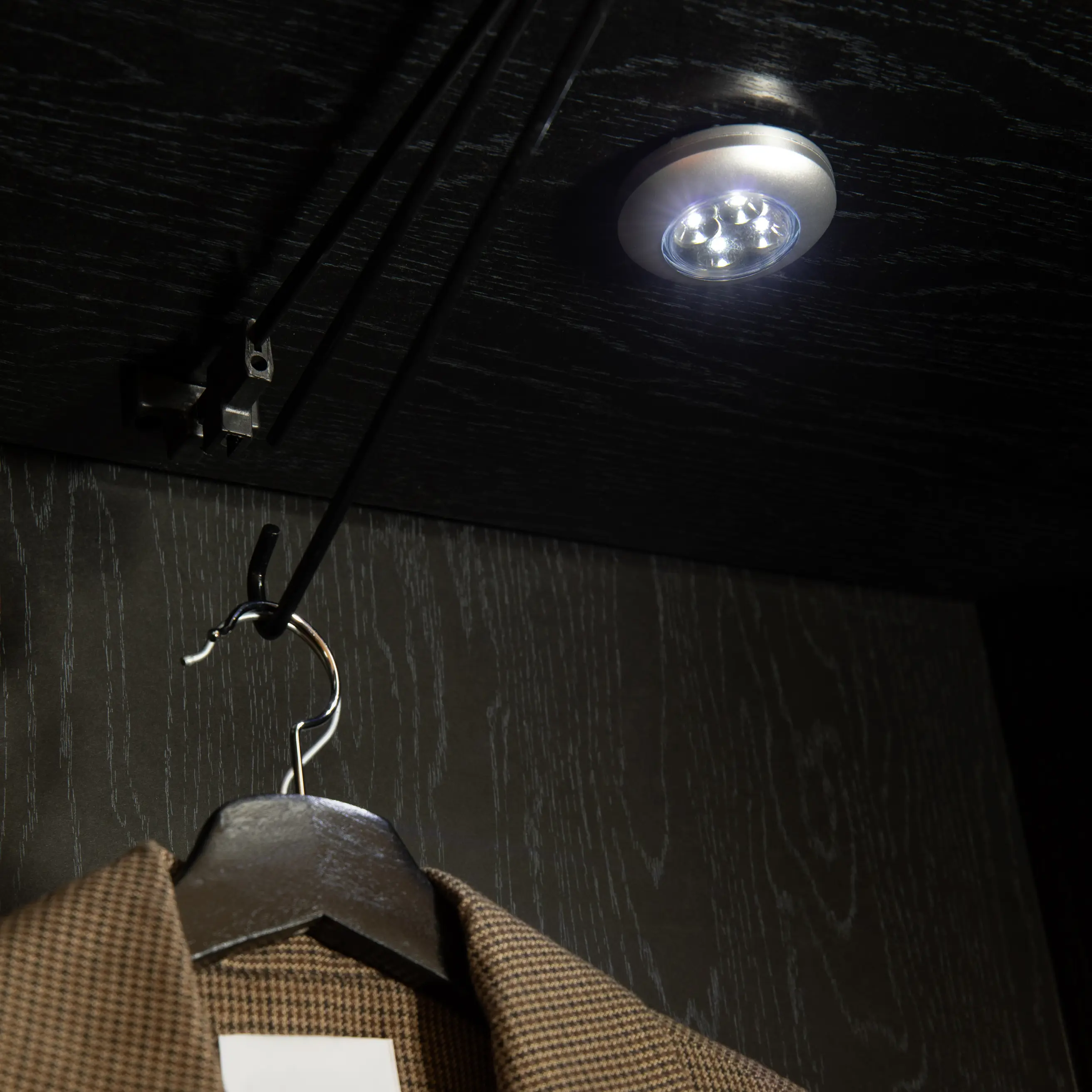 Подсветка светодиодная Эра Аврора SB-510 для мебели на батарейках цвет серый