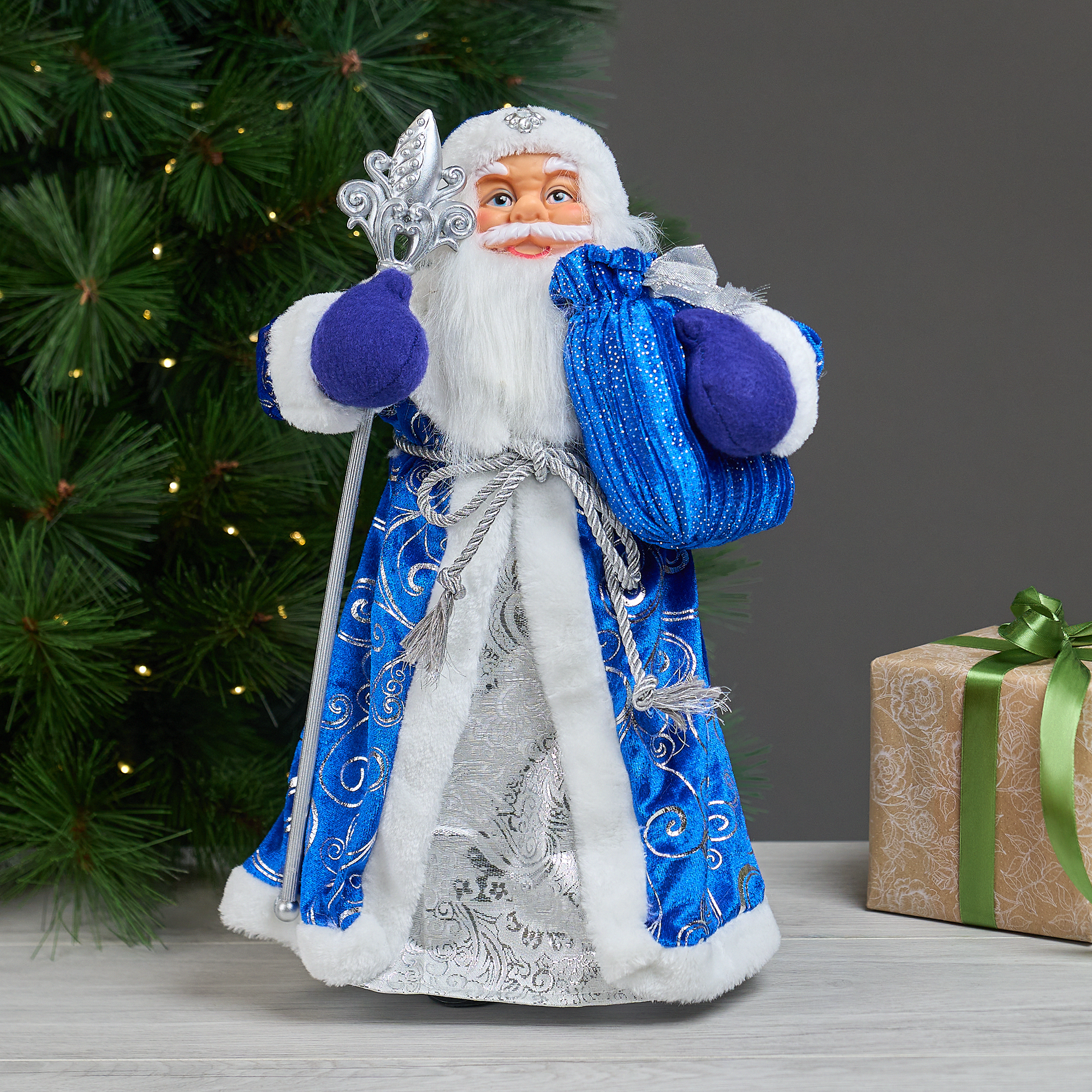Изображение товара Фигура декоративная Дед Мороз 40 см синяя новогодняя фигура для интерьера
