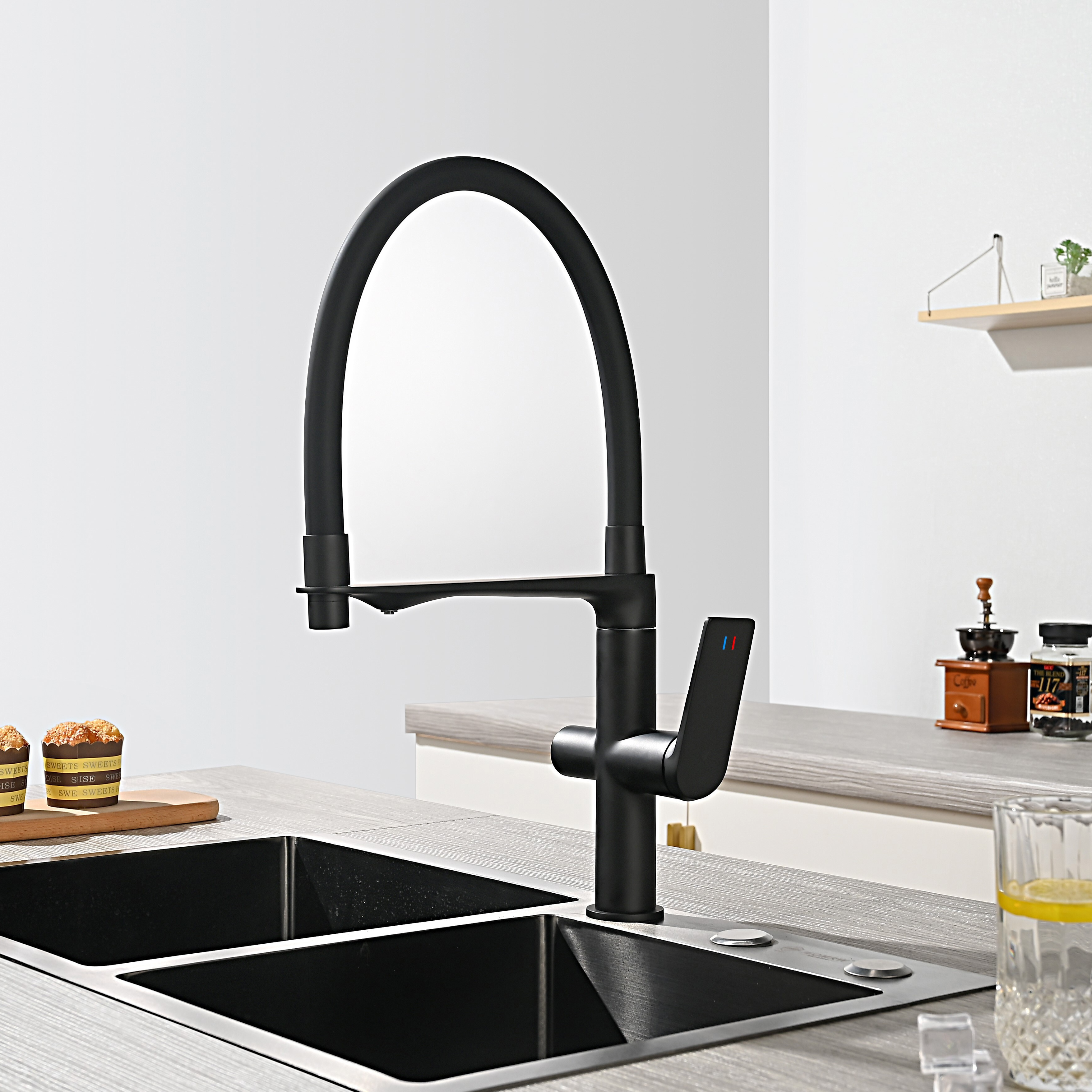 Изображение товара Смеситель кухонный Нея общая высота 47.8 см цвет черный матовый