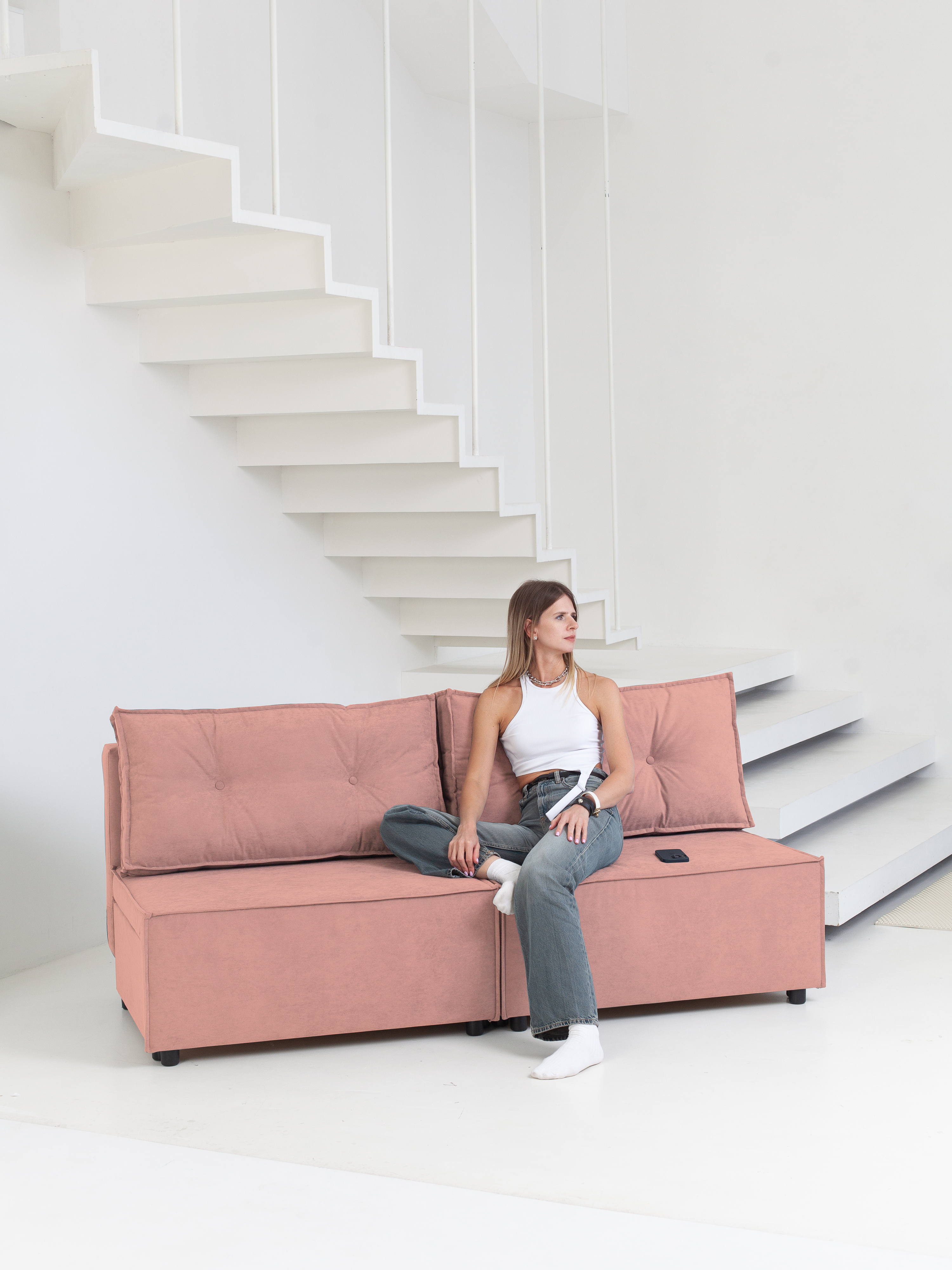 Изображение товара Диван раскладной Cityhd Цюрих 188x94x75 см велюр розовый современный