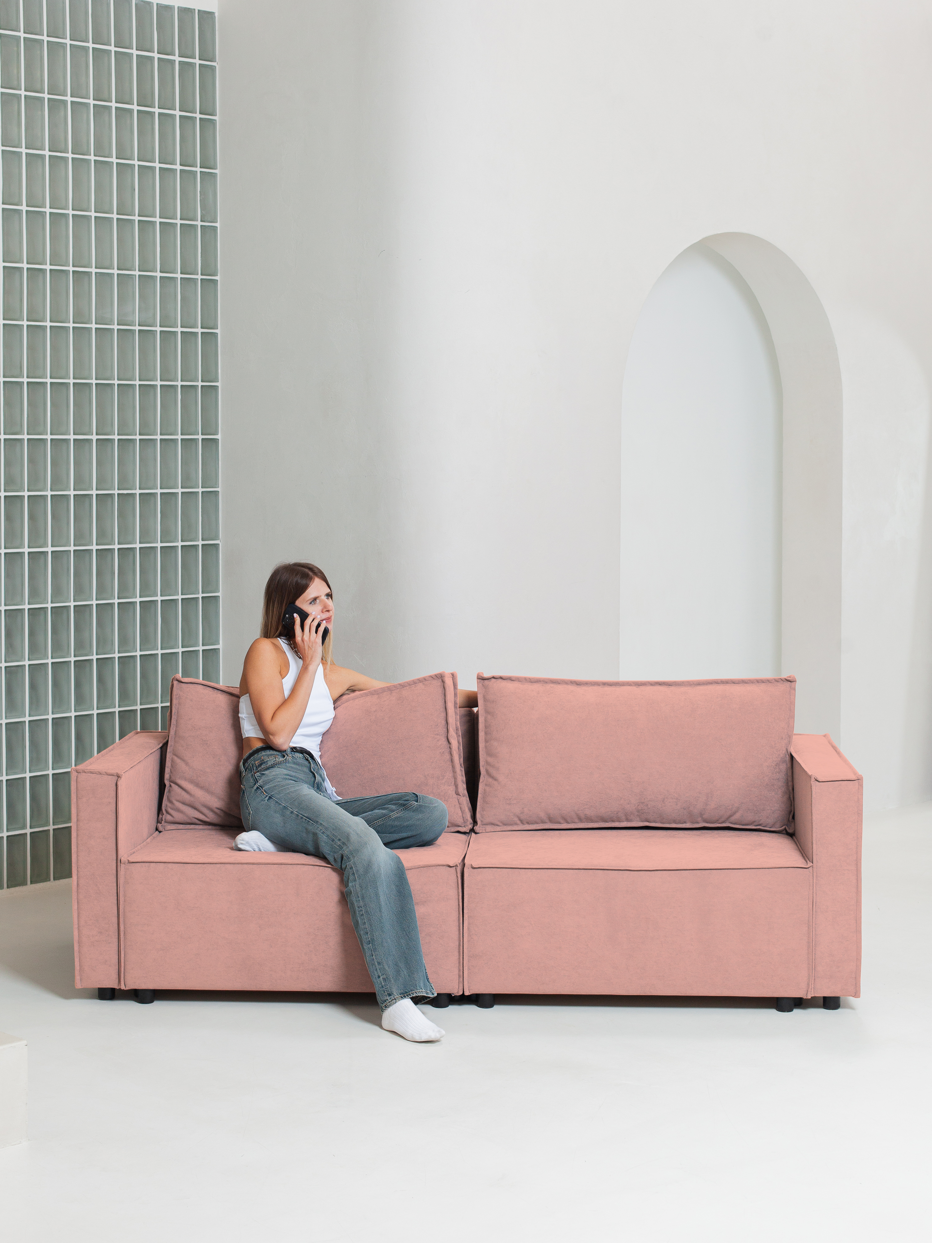 Изображение товара Диван раскладной Cityhd Парма Про 212x80 см велюр розовый современный мебель