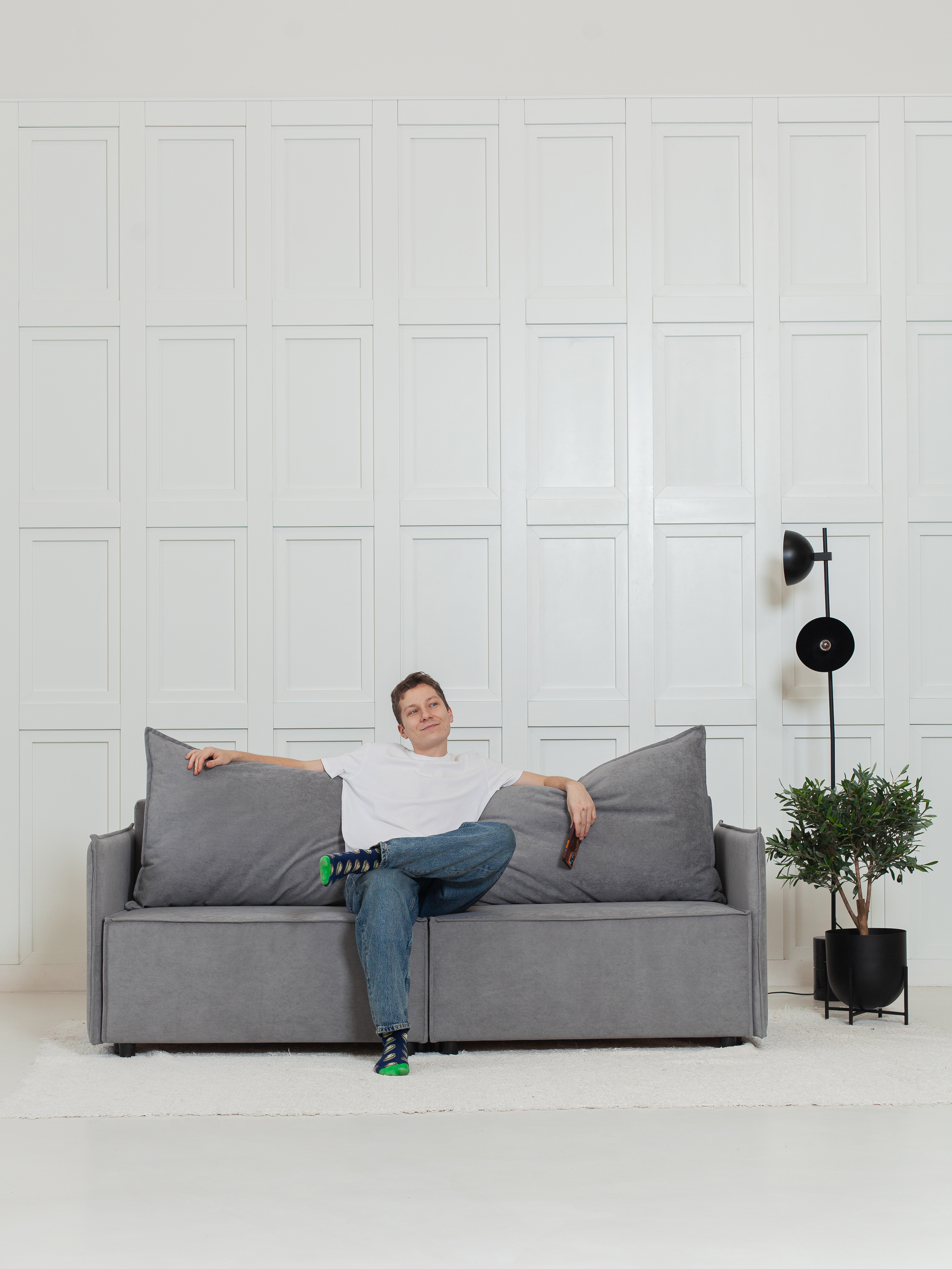 Изображение товара Диван раскладной Cityhd Ницца Слим 200x90 см велюр серый современный