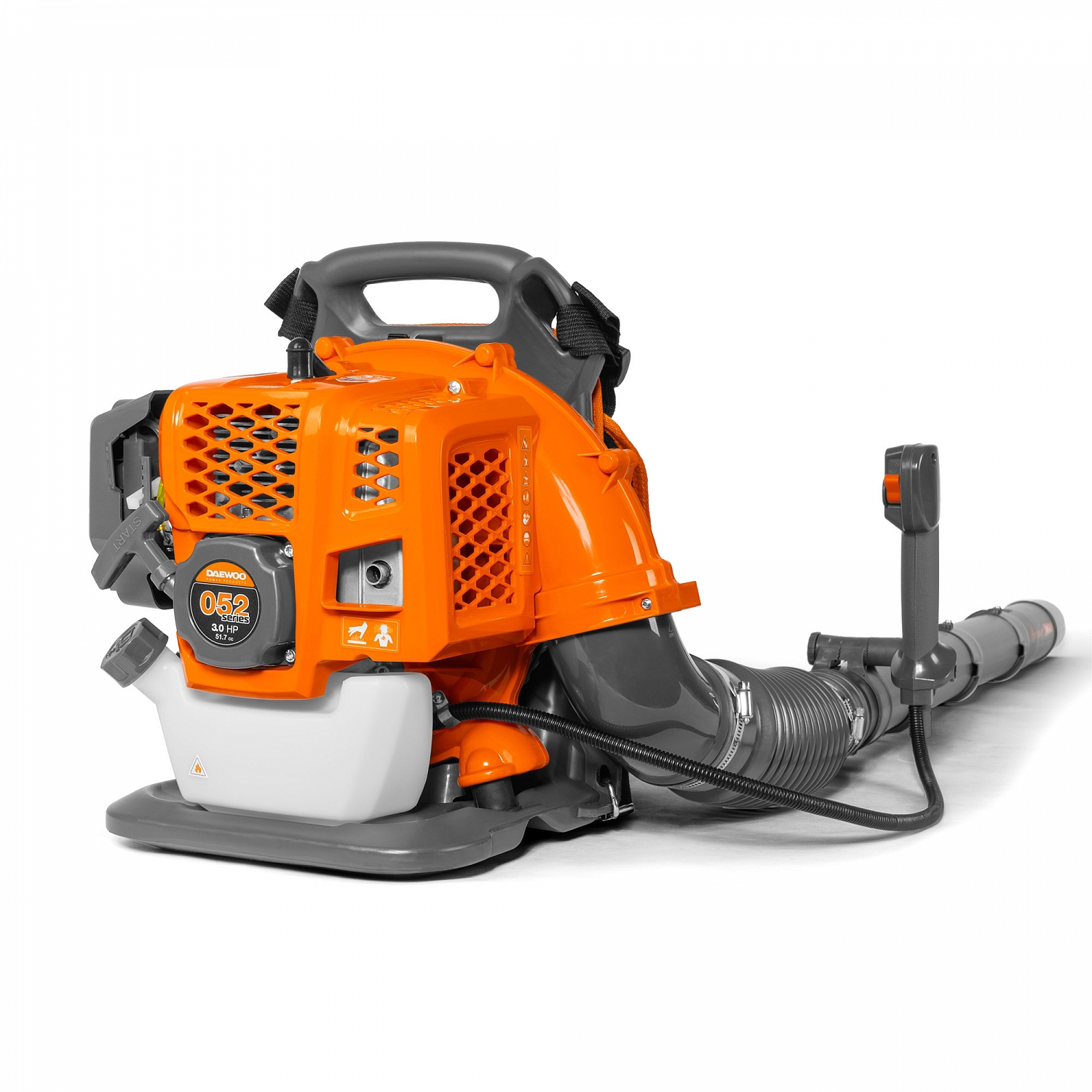 Изображение товара Воздуходувка ранцевая бензиновая Daewoo DABL 520 мощностью 3 л.с.