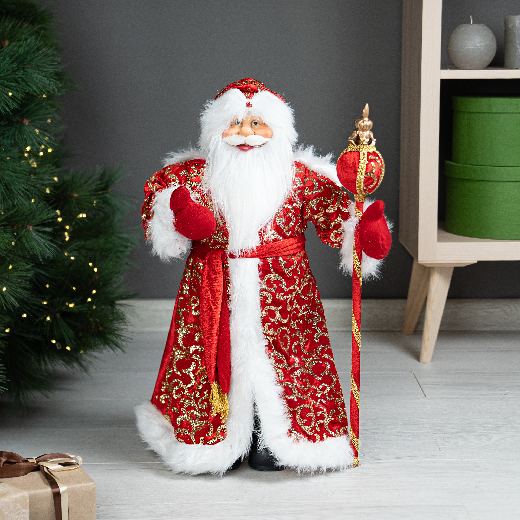 Изображение товара Фигура декоративная KREAFORTA Дед Мороз 60 см красный для новогоднего интерьера