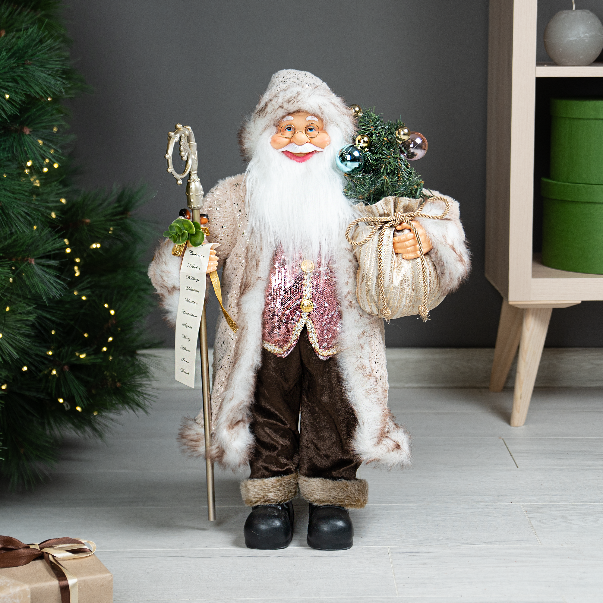 Изображение товара Декоративная фигура KREAFORTA Санта 60 см розовая для праздничного интерьера