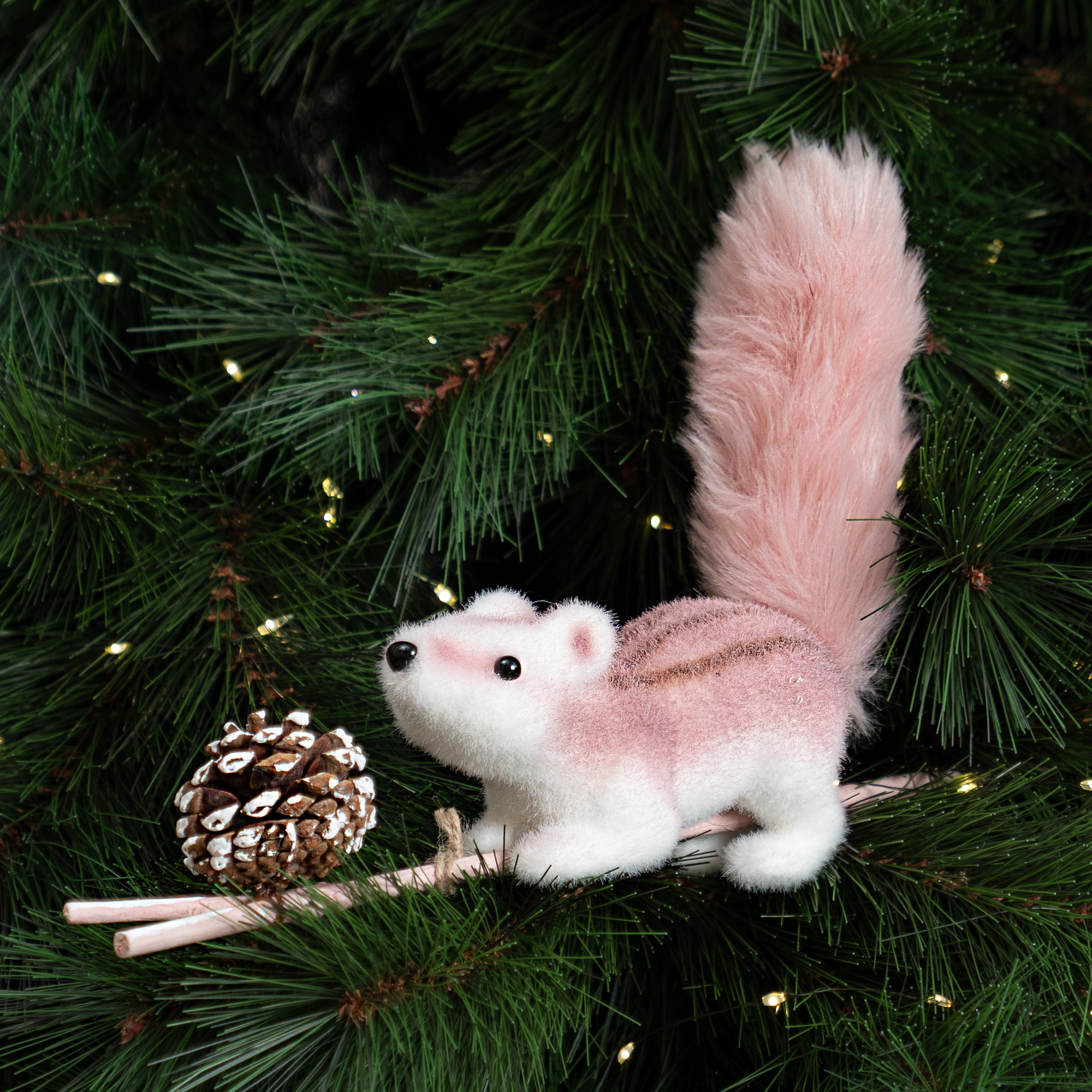 Изображение товара Фигура декоративная KREAFORTA Белка 40 см розовый