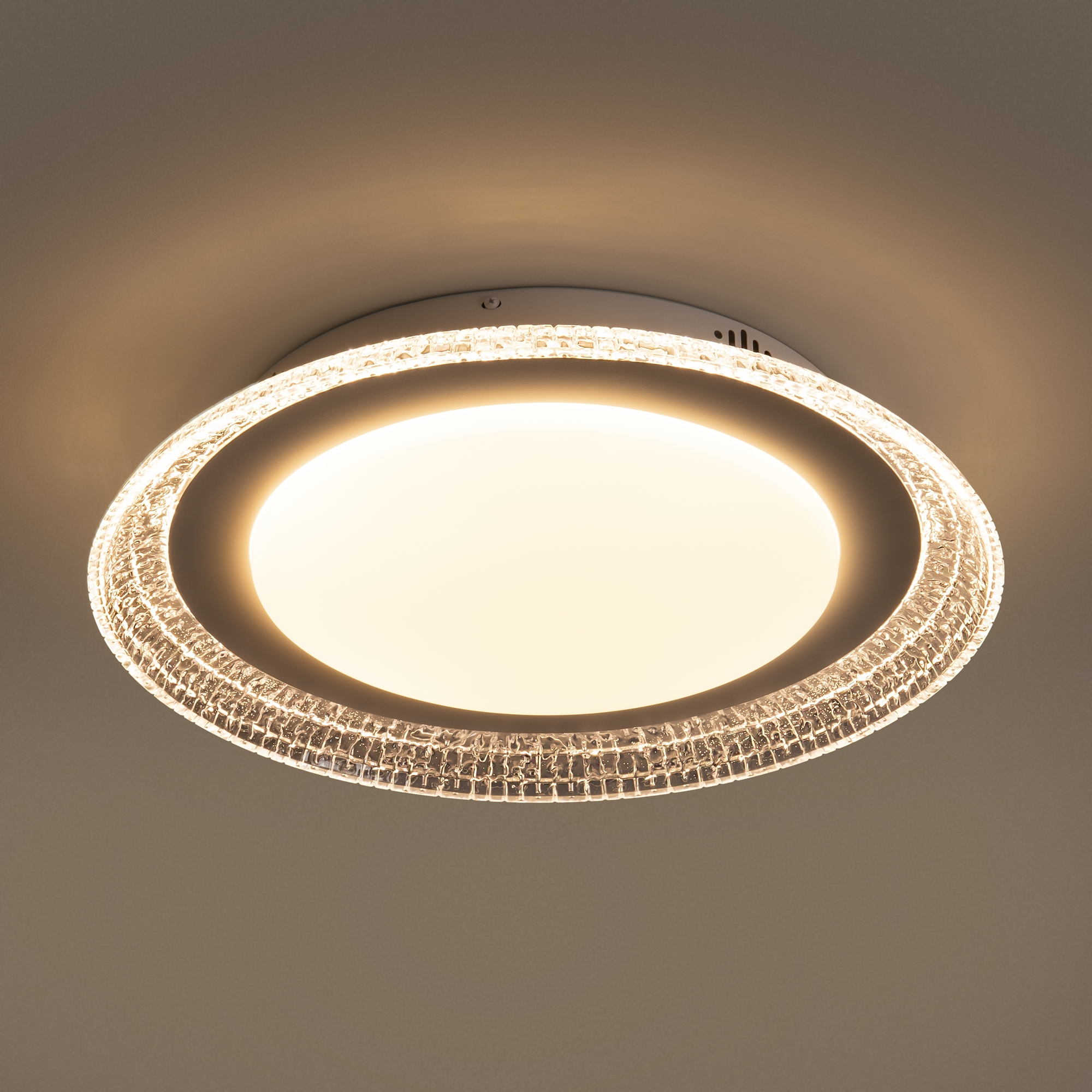 Изображение товара Светильник потолочный Galla 107 Вт 30 м² регулируемый белый свет цвет белый