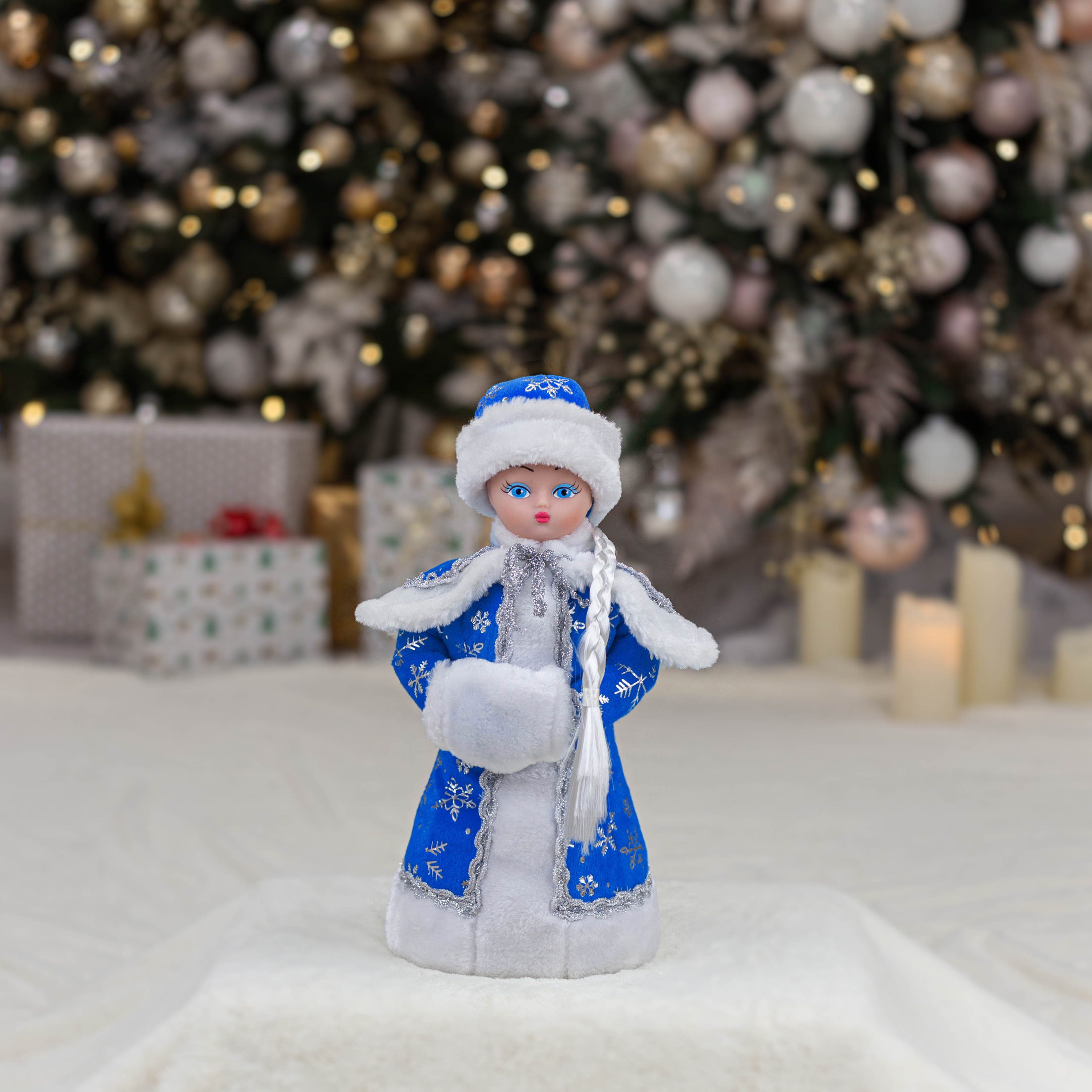 Изображение товара Игрушка под ёлку «Снегурочка» 35 см, цвет синий