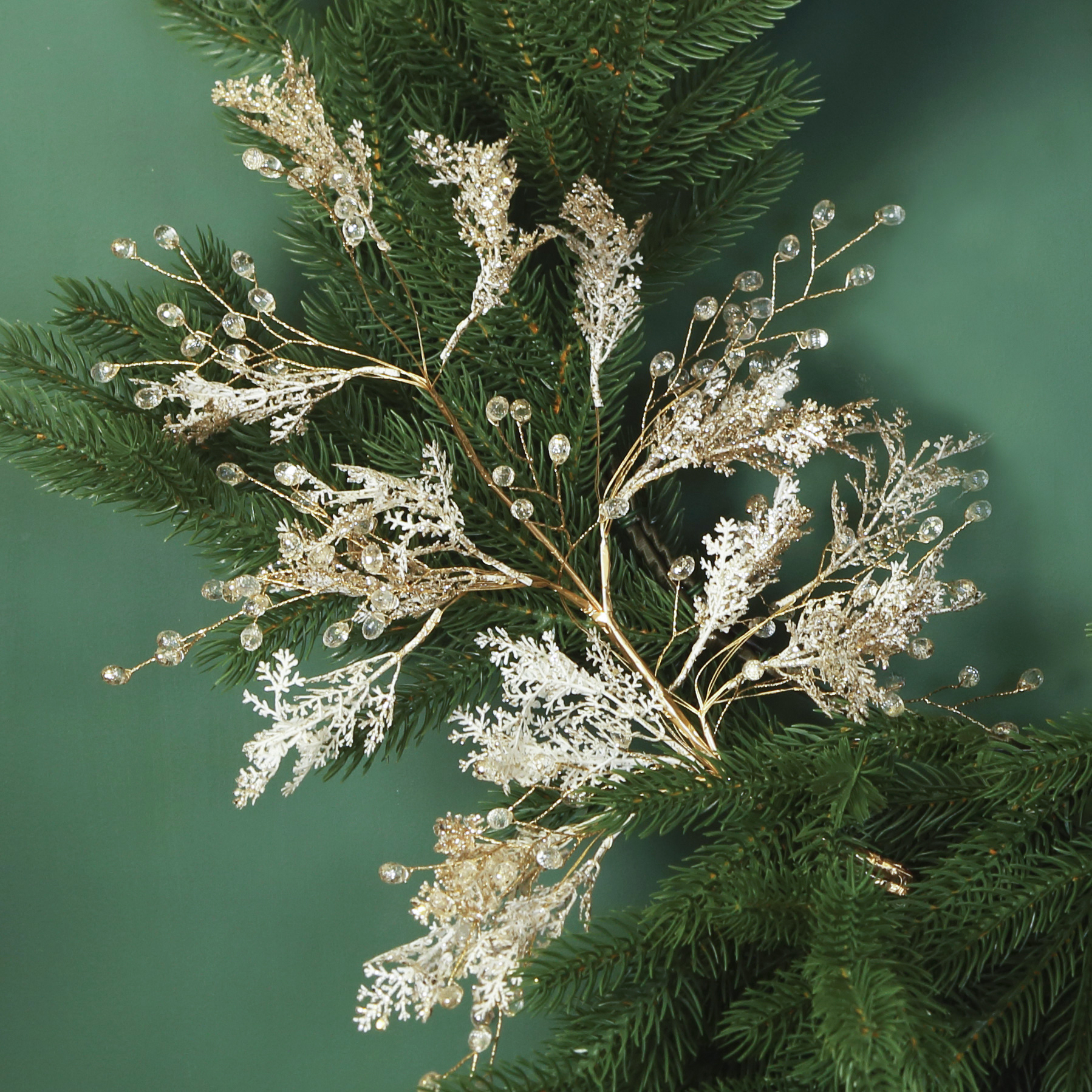 Изображение товара Рождественская ветка 936400 24x40 см с ягодами