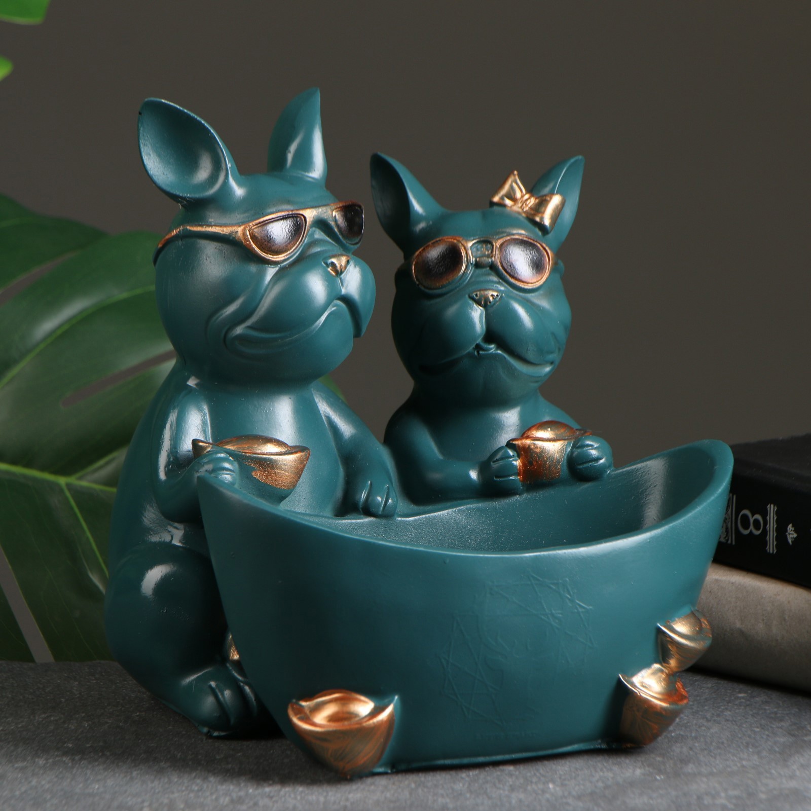 Изображение товара Декоративный предмет Хорошие сувениры Два бульдога