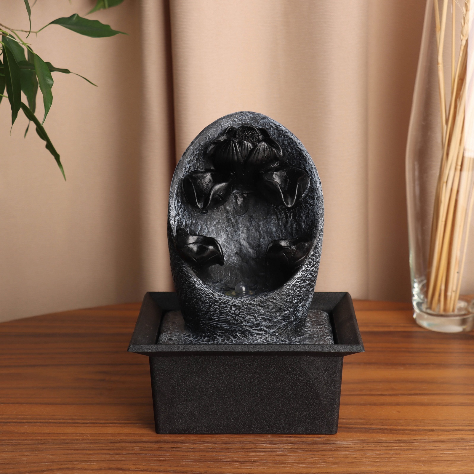 Изображение товара Декоративный фонтан Барлоу Сима-Ленд 22x16 см с подсветкой