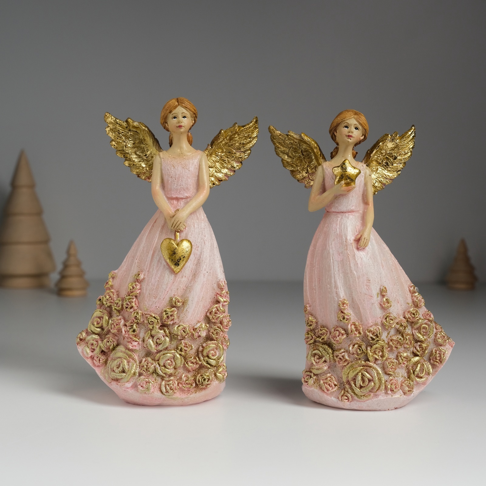 Изображение товара Ангел с розами — декоративный предмет Сима-ленд