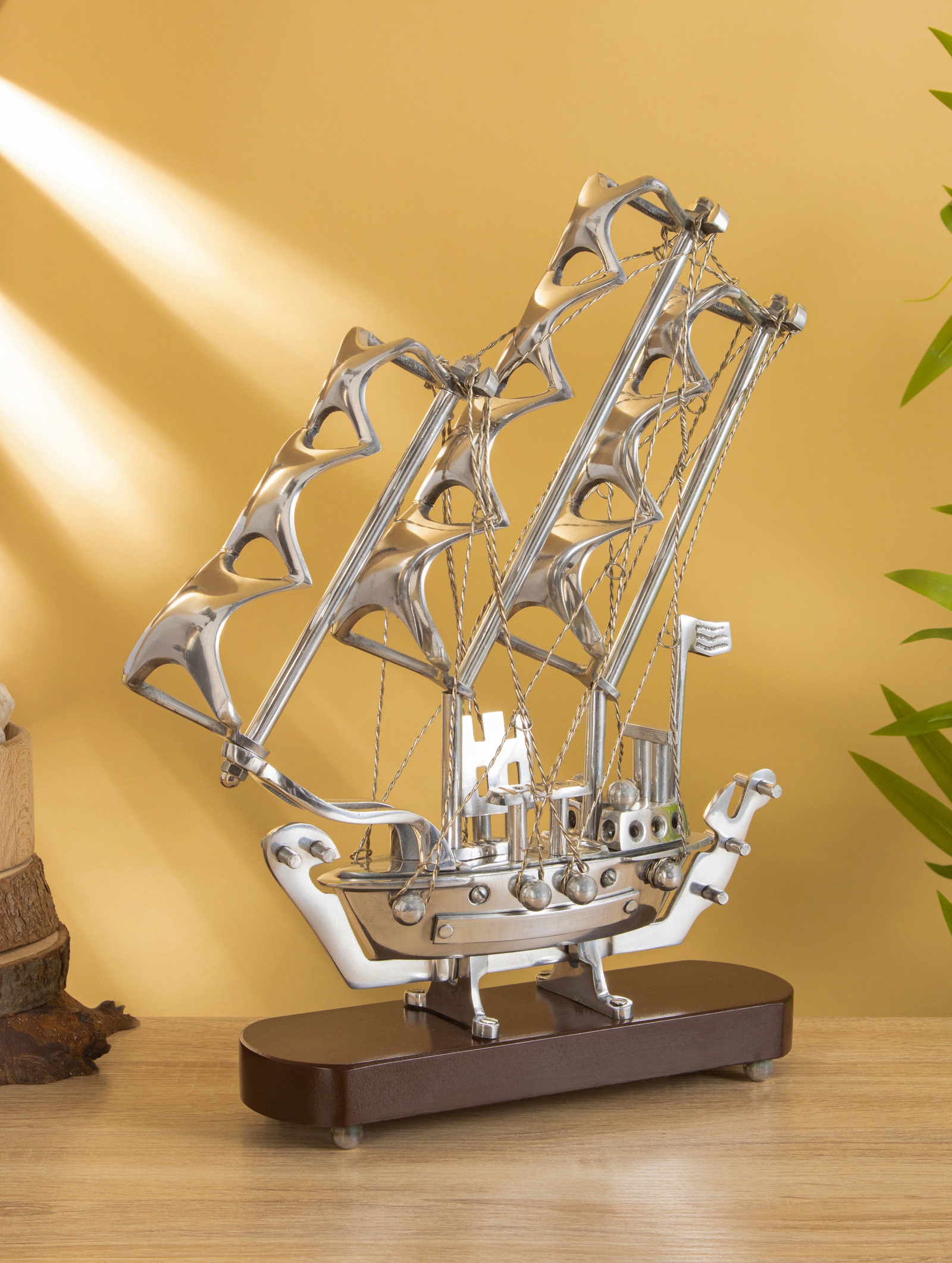 Изображение товара Корабль сувенирный 30х8х40 см 10622282