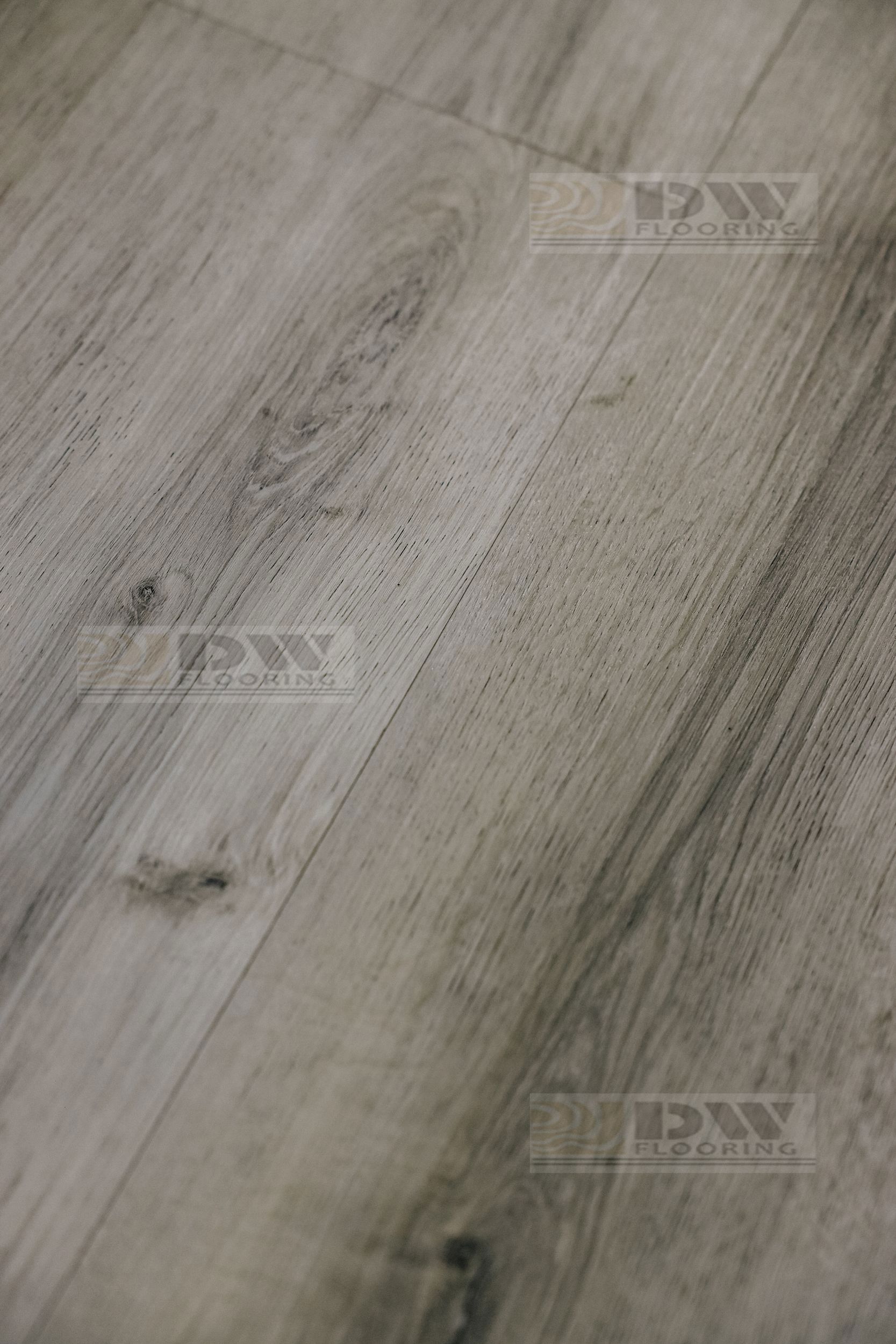 Изображение товара СПЦ плитка DW FLOORING SFY-AA00803 42 класс влагостойкая и ударопрочная 5 мм 2.635 м2