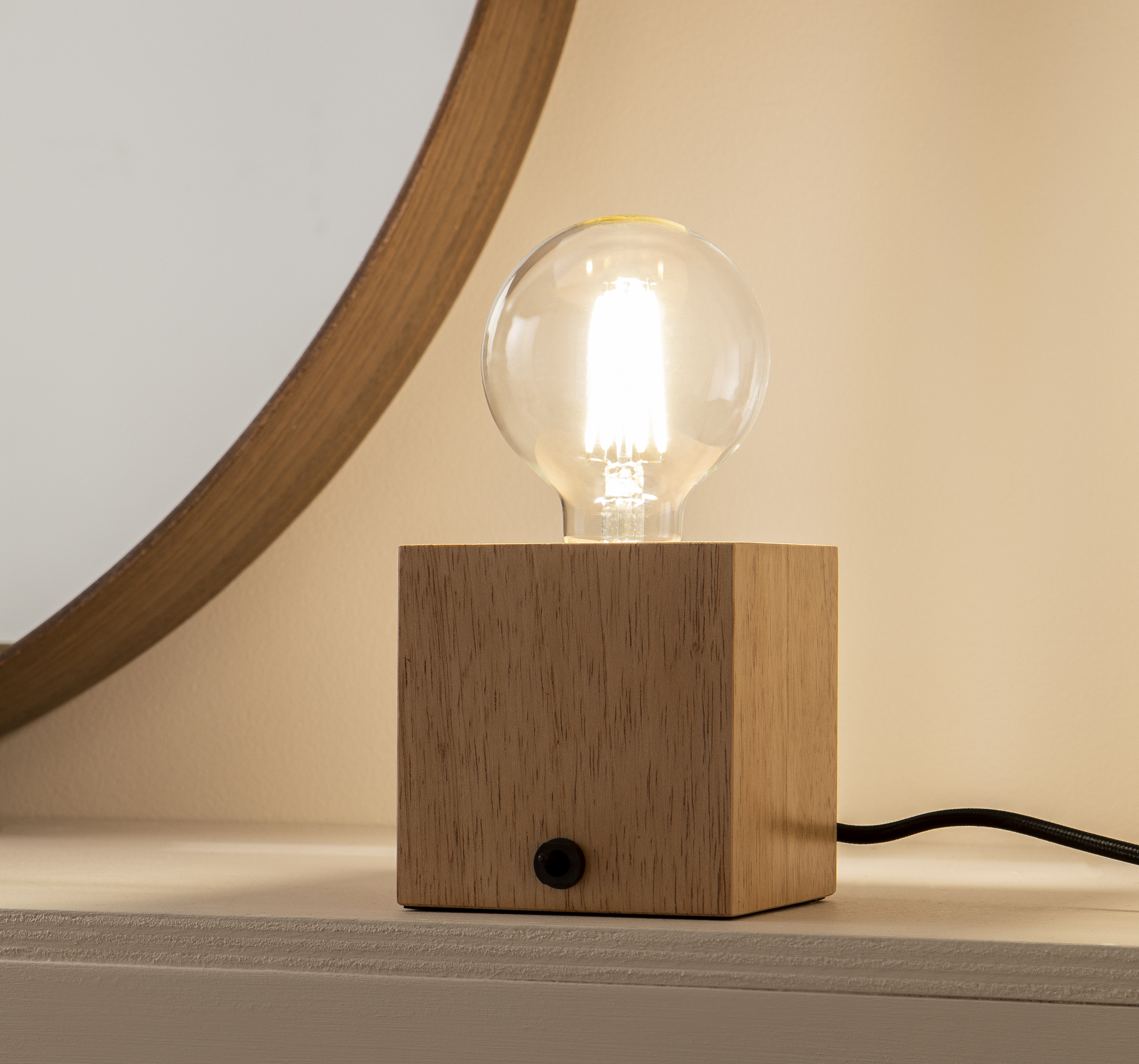 Изображение товара Настольная лампа Inspire Bokken из дерева 10 см с цоколём E27