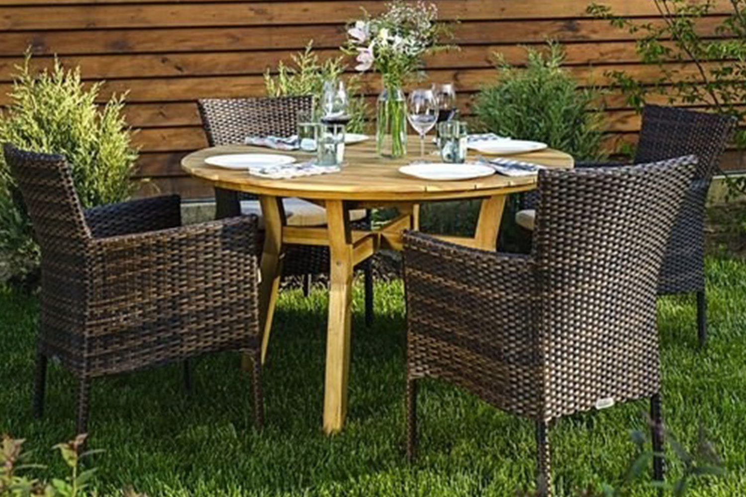 Изображение товара Набор садовой мебели JOYGARDEN MODENA с круглым столом и 4 креслами