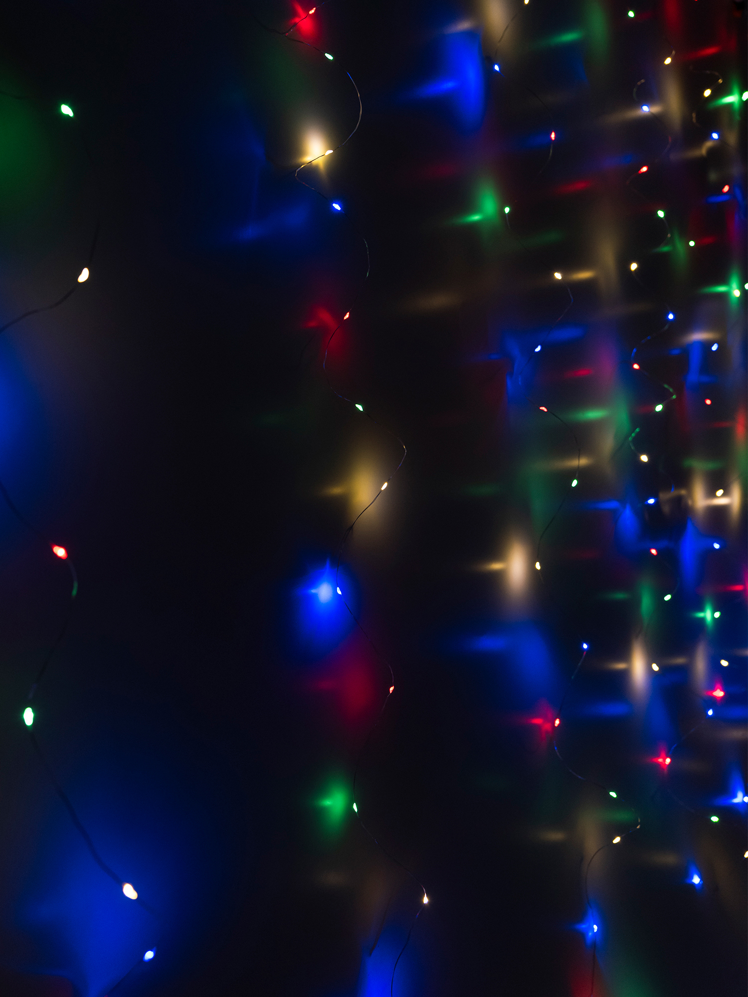 Изображение товара Электрогирлянда Sh lights ICLLDM200M-C-USB-RC занавес 200 ламп 3x2 м разноцветный 8 режимов