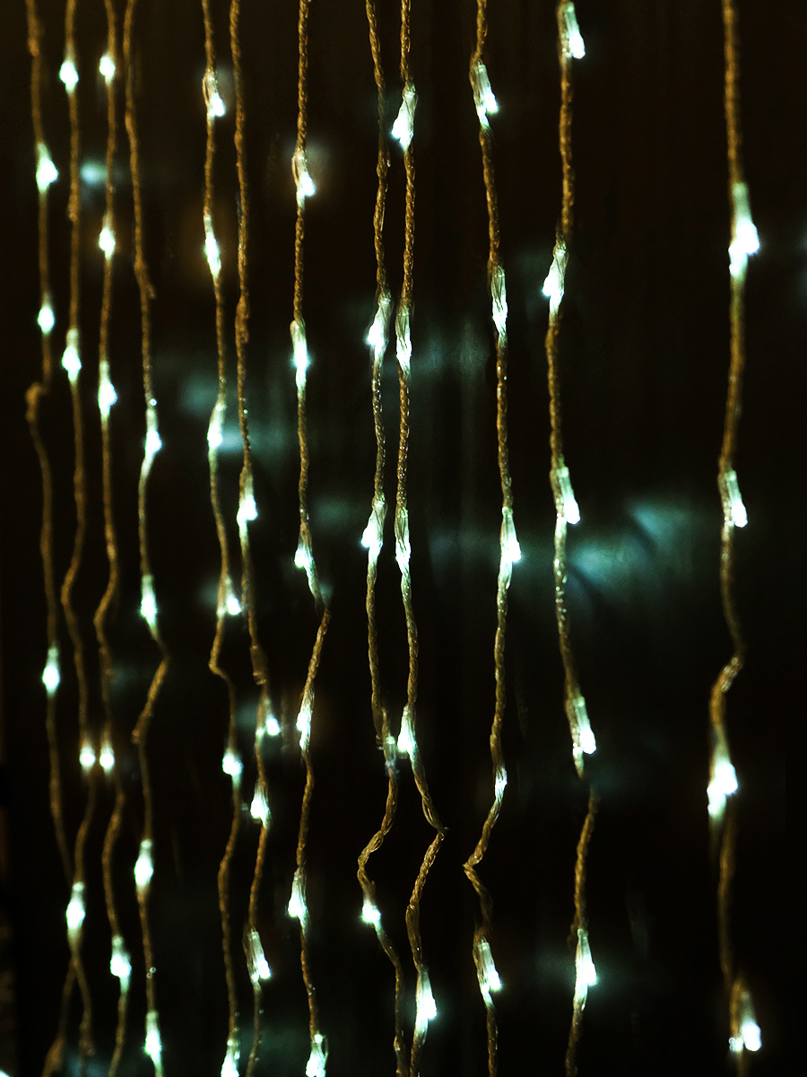 Изображение товара Электрогирлянда Sh lights LDCL300C-W занавес 300 ламп 1.5x2.2 м белый