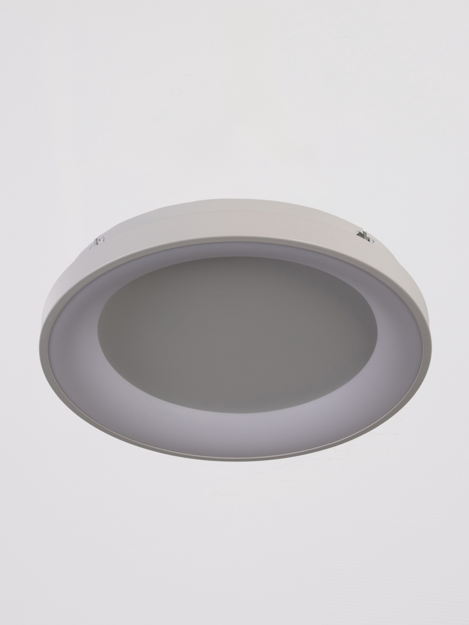 Изображение товара Светильник потолочный светодиодный Lucety Сима-ленд 10935373 3 м² регулируемый белый свет цвет белый