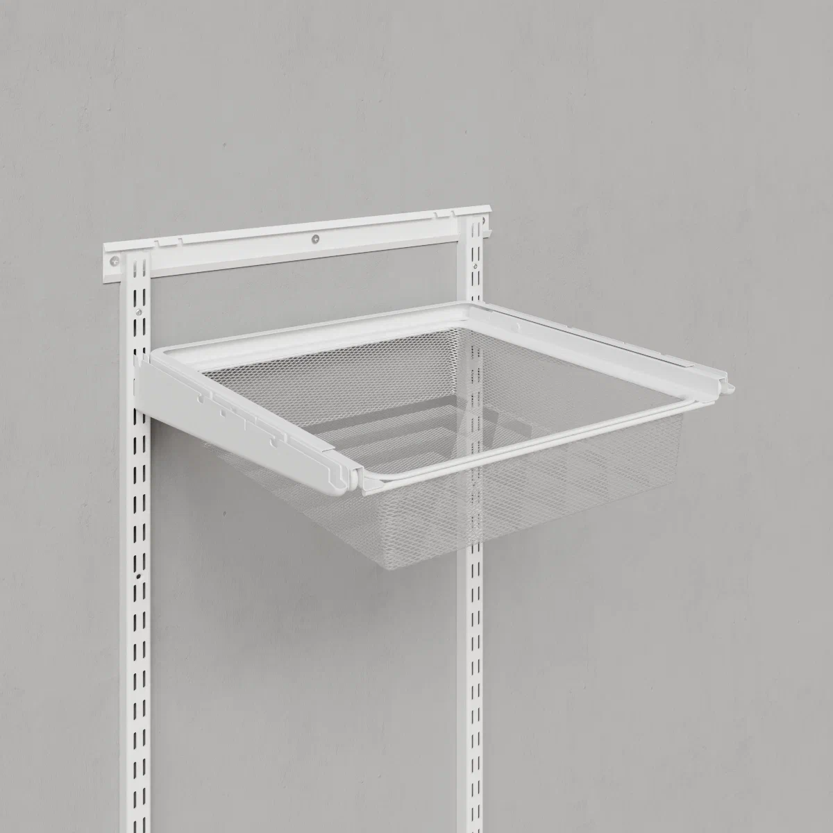 Изображение товара Корзина выдвижная 39.5x18.5x41 см цвет белый Изображение товара Корзина выдвижная 39.5x18.5x41 см цвет белый