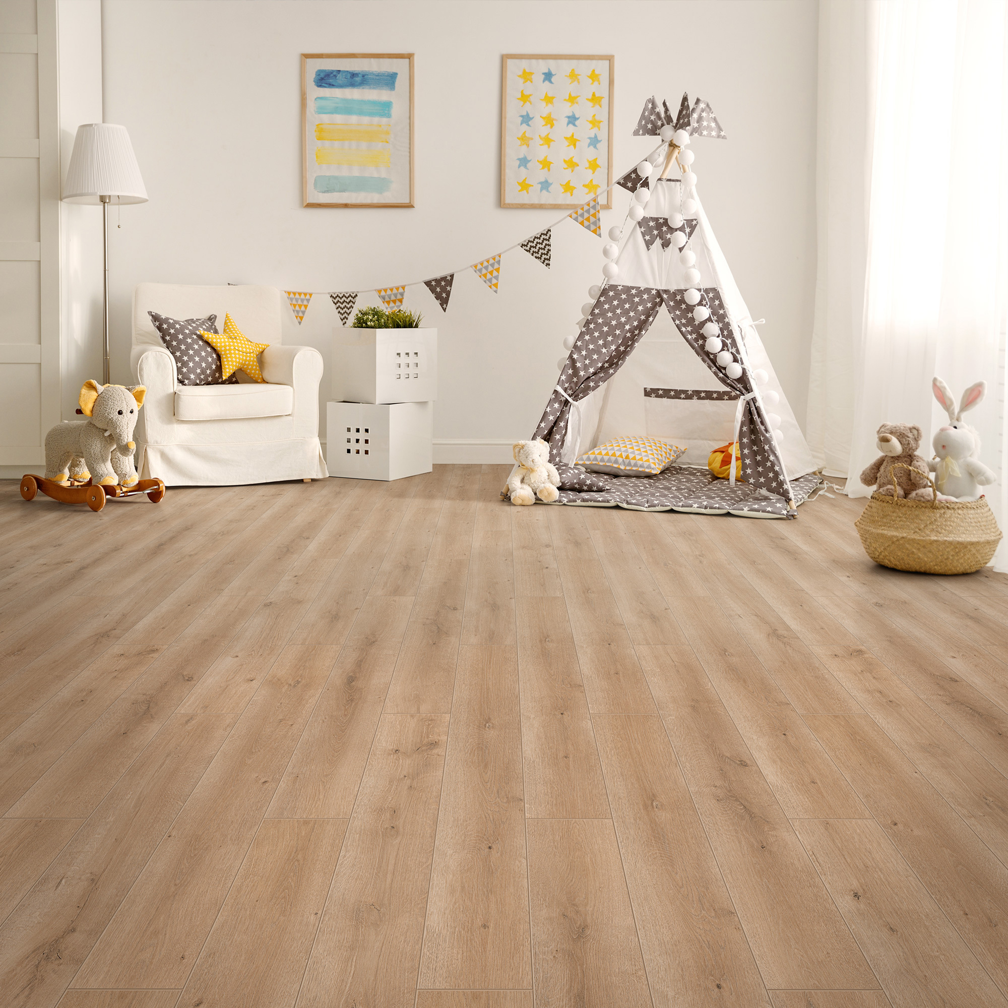 Изображение товара Ламинат Онтарио 33 класс 8 мм с фаской для жилых и коммерческих помещений