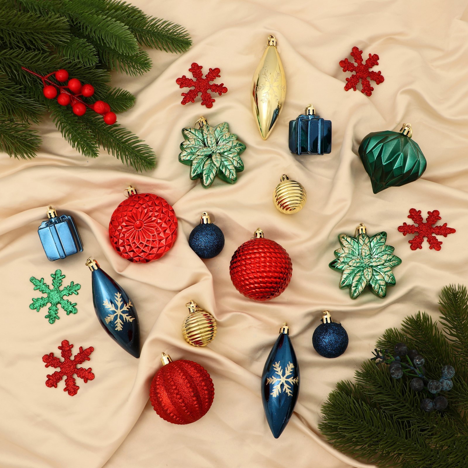 Изображение товара Набор елочных игрушек Зимнее Волшебство Стелла 9510312 43 шт красный