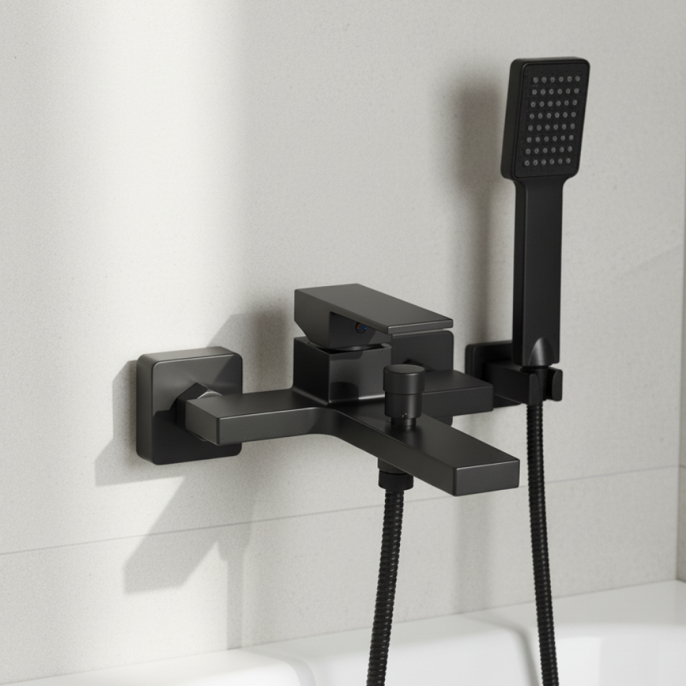 Изображение товара Смеситель для ванны Esko line El_am 54 black однорычажный с душевой лейкой цвет черный