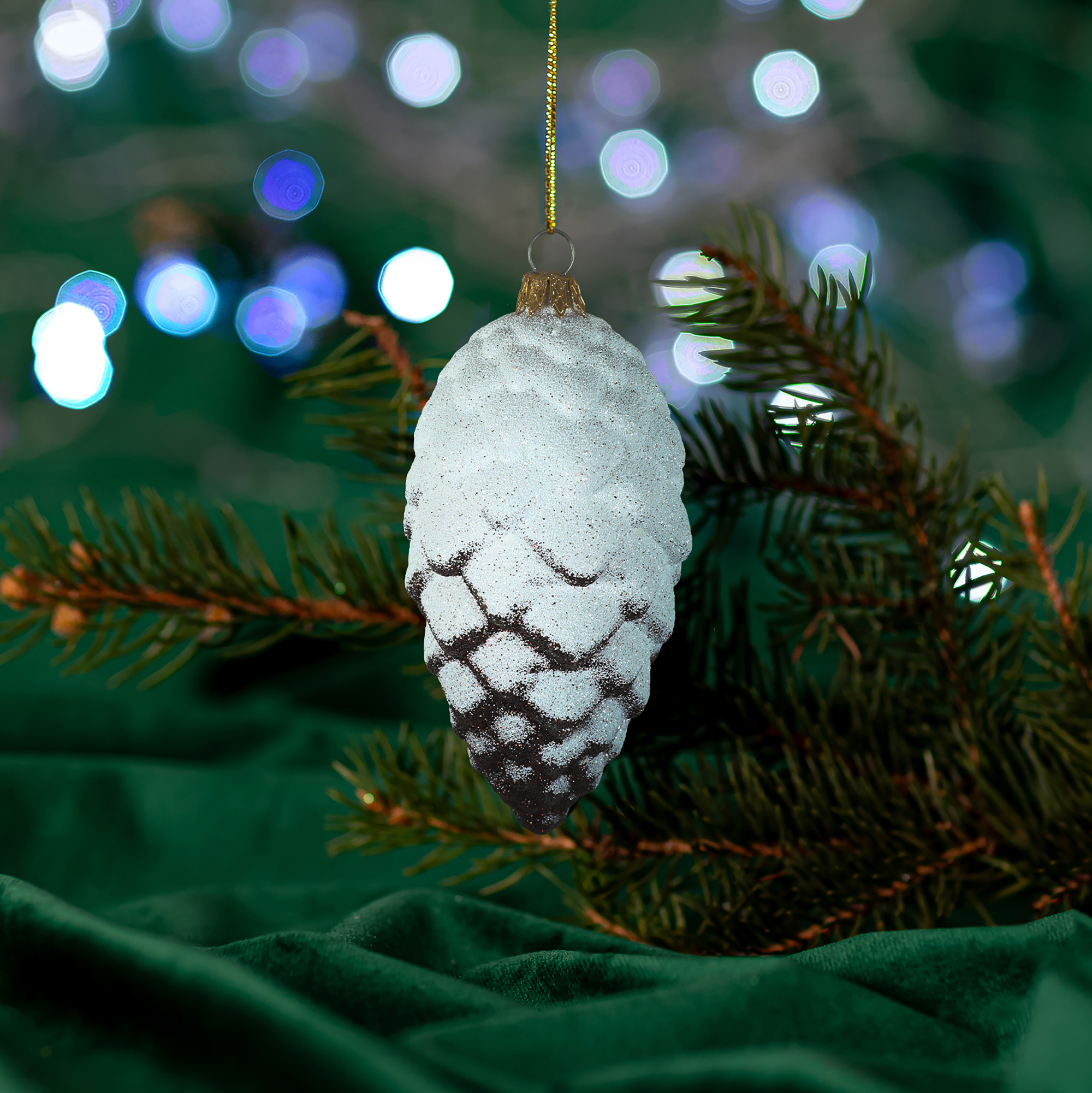 Изображение товара Новогоднее украшение Шишка 10x7 см коричневое для елки и интерьера