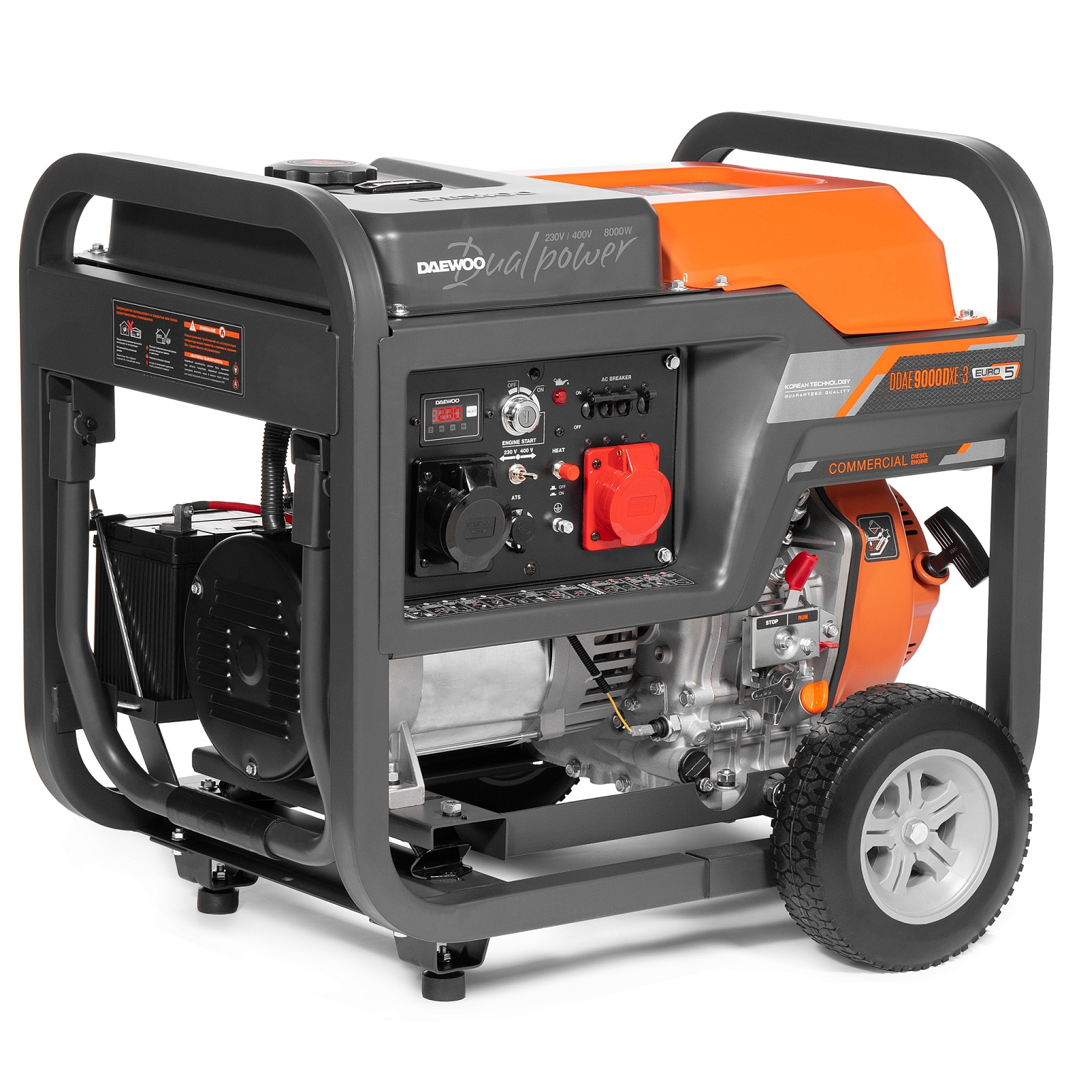 Изображение товара Генератор дизельный Daewoo DDAE 9000DXE-3 мощностью 8 кВт