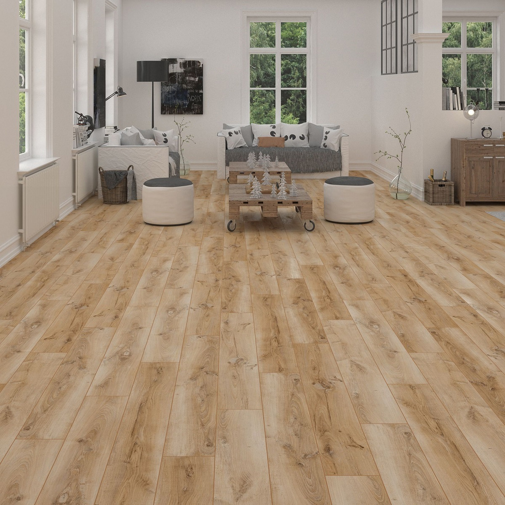Изображение товара Ламинат Master Floor Wide Oak Saloon Glowsam НСК 32 класс 8 мм 2.36 м²