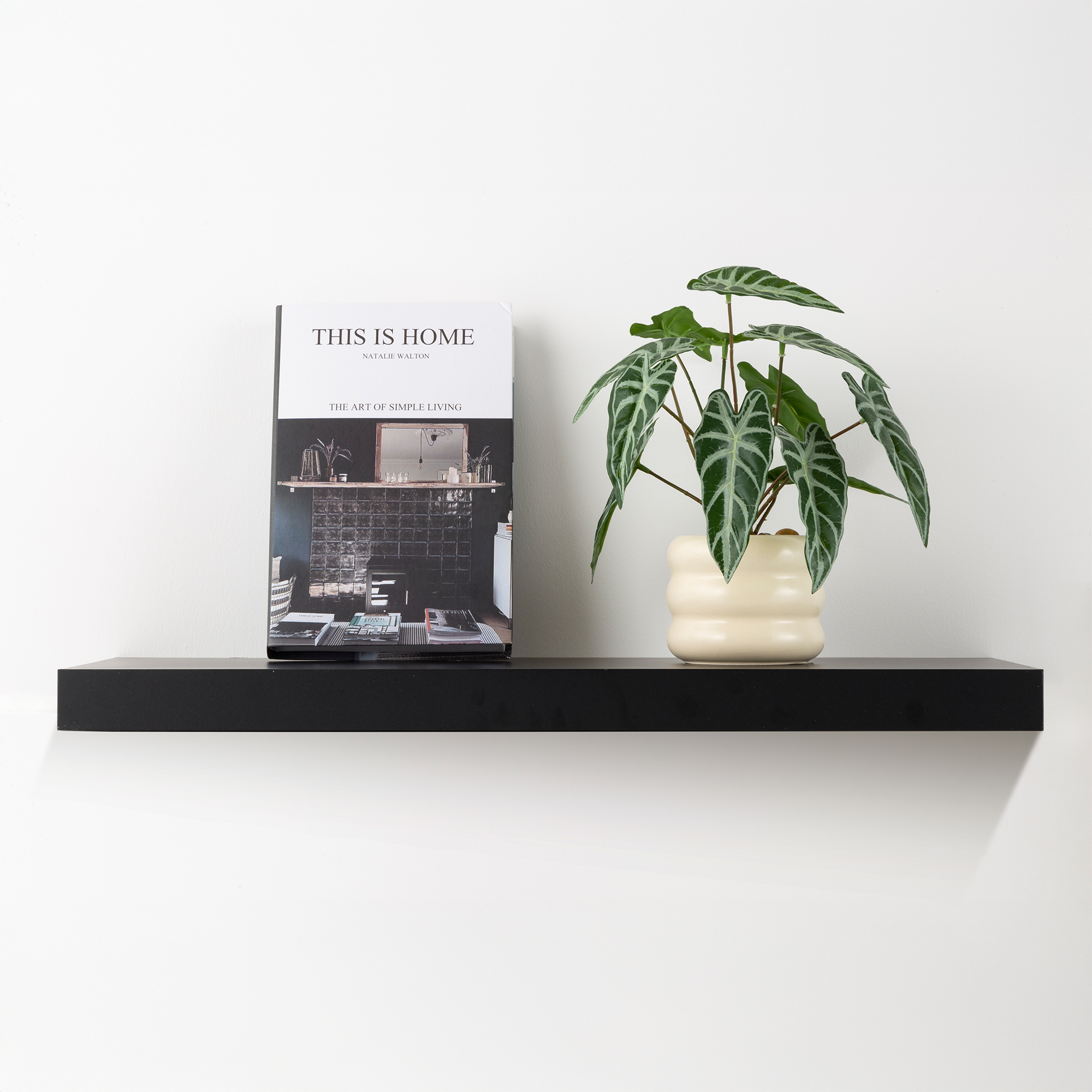 Изображение товара Настенная полка KONSENSA 60x23.5 см МДФ черный со скрытым креплением