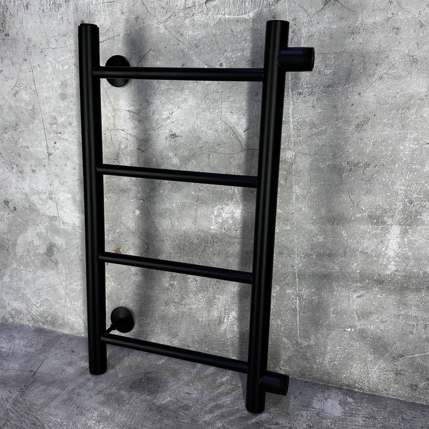 Изображение товара Полотенцесушитель водяной лесенка Aquardis 600x300 мм боковая универсальная подводка нержавеющая сталь цвет черный матовый