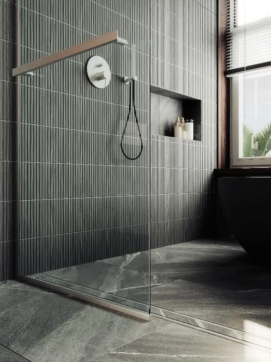 Изображение товара Душевая перегородка Doccia GLASS119/GLHOLD/5CHROMEMT 119x195см хромированный профиль Изображение товара Душевая перегородка Doccia GLASS119/GLHOLD/5CHROMEMT 119x195см хромированный профиль