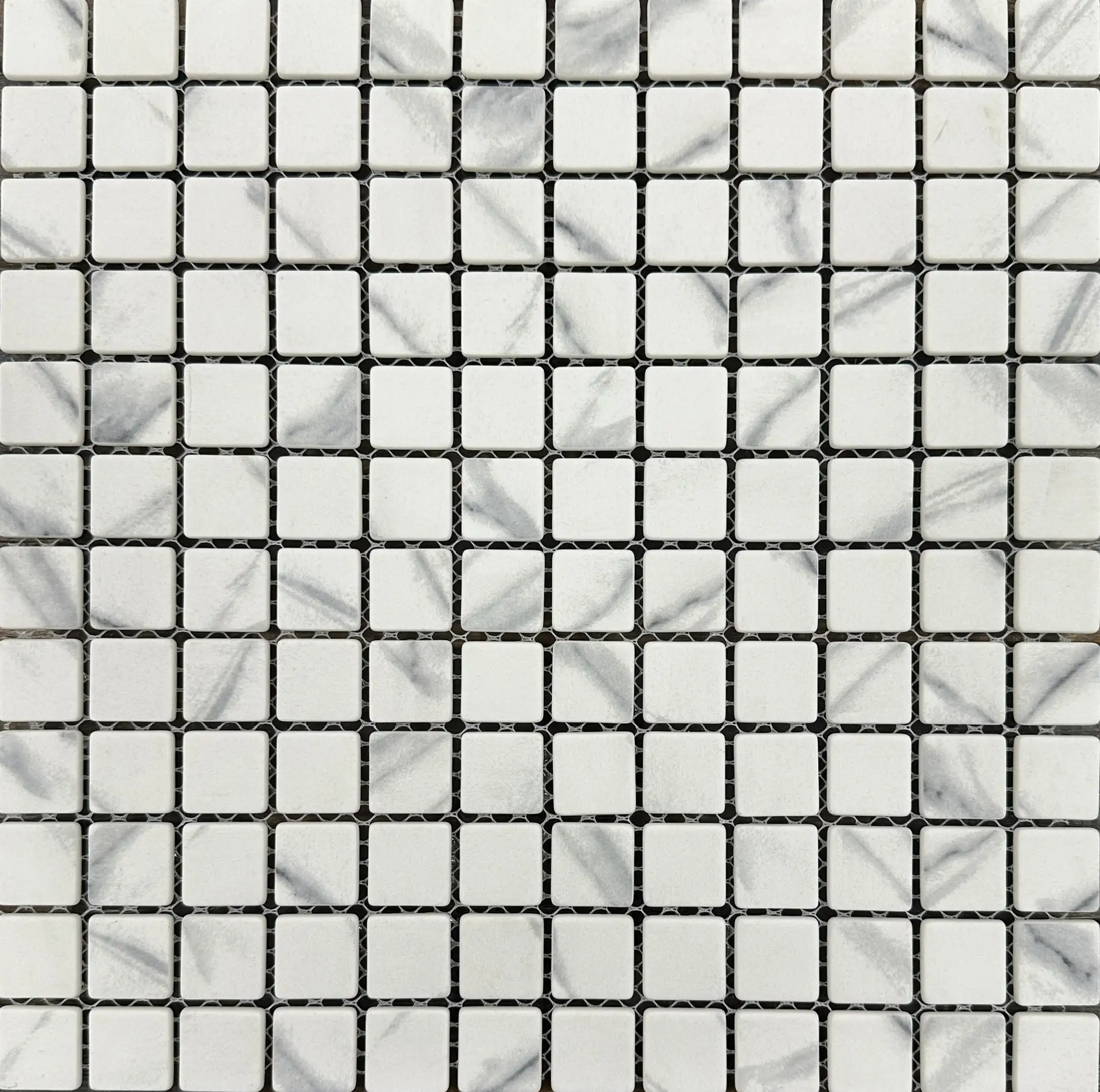 Изображение товара Стеклянная мозаика Pixmosaic PIX764 30x30 см серый Soft Touch для бассейнов и ванных